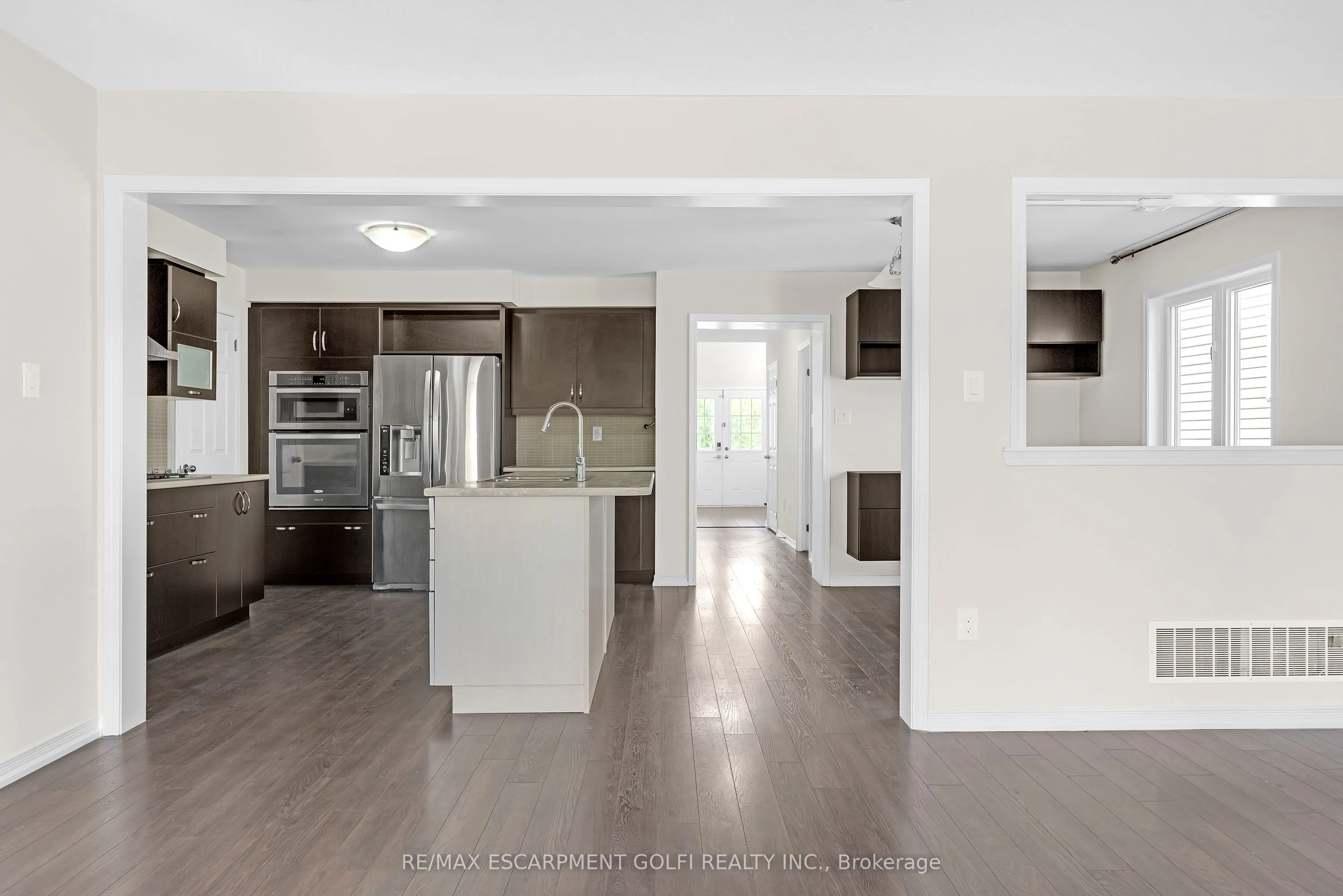 8561 DOGWOOD Crescent