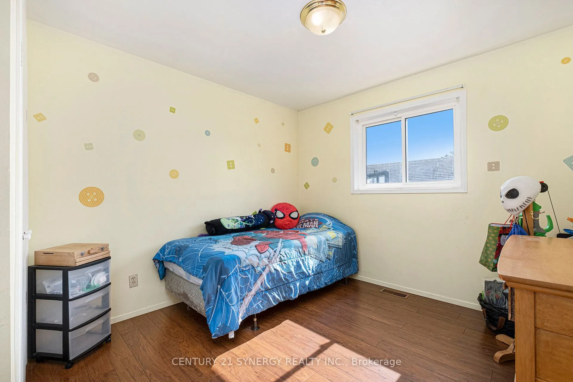 24 Elm Street E