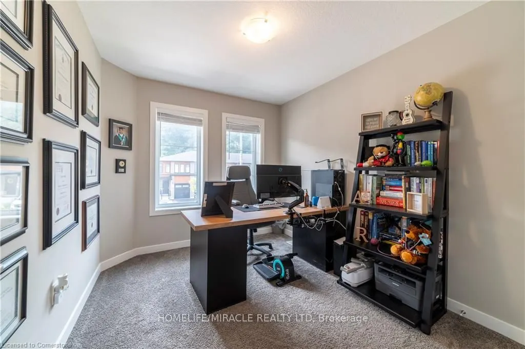 933 Robert Ferrie Drive