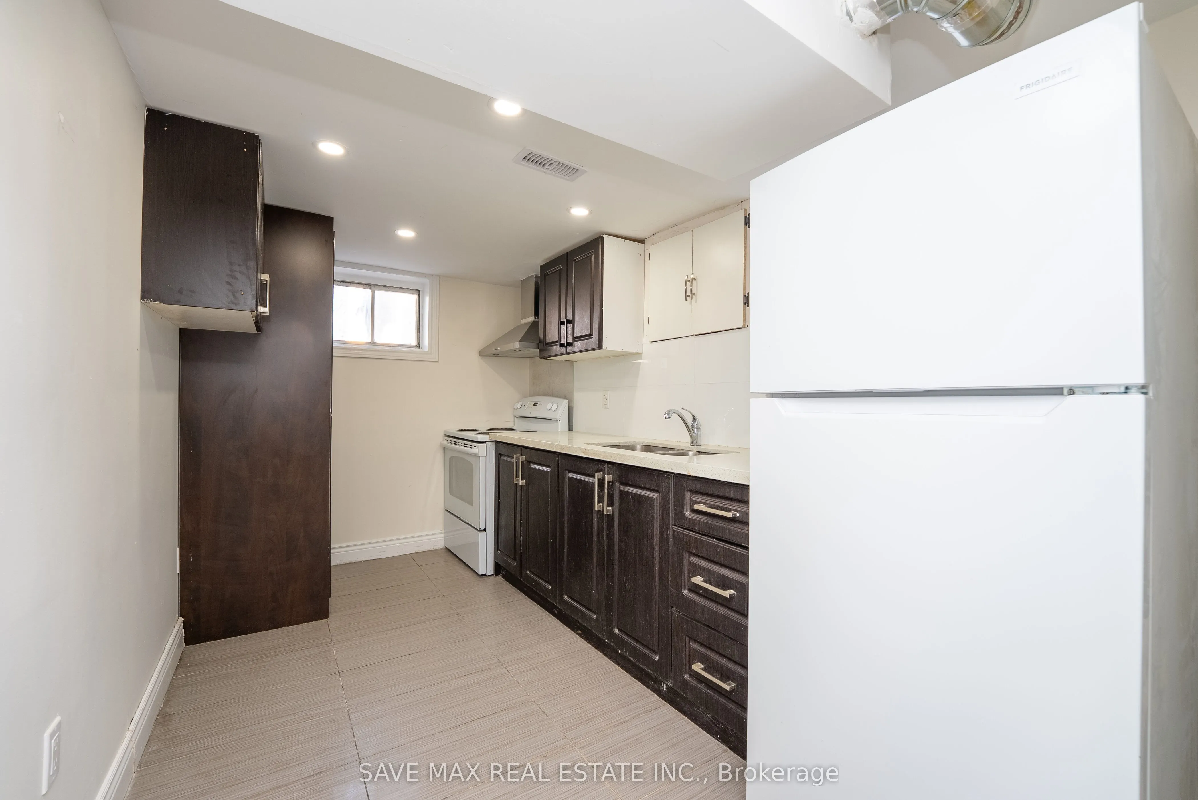 441 West 5th Street