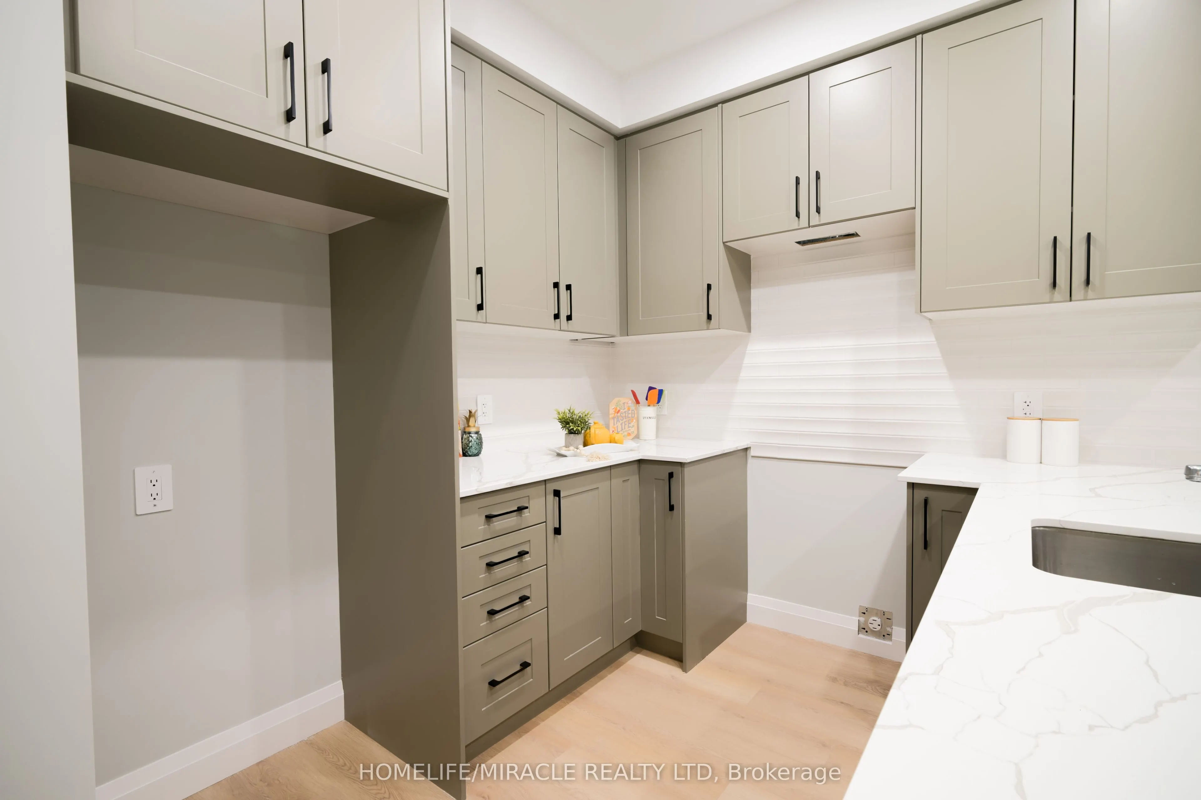 10 South Creek Drive, #2