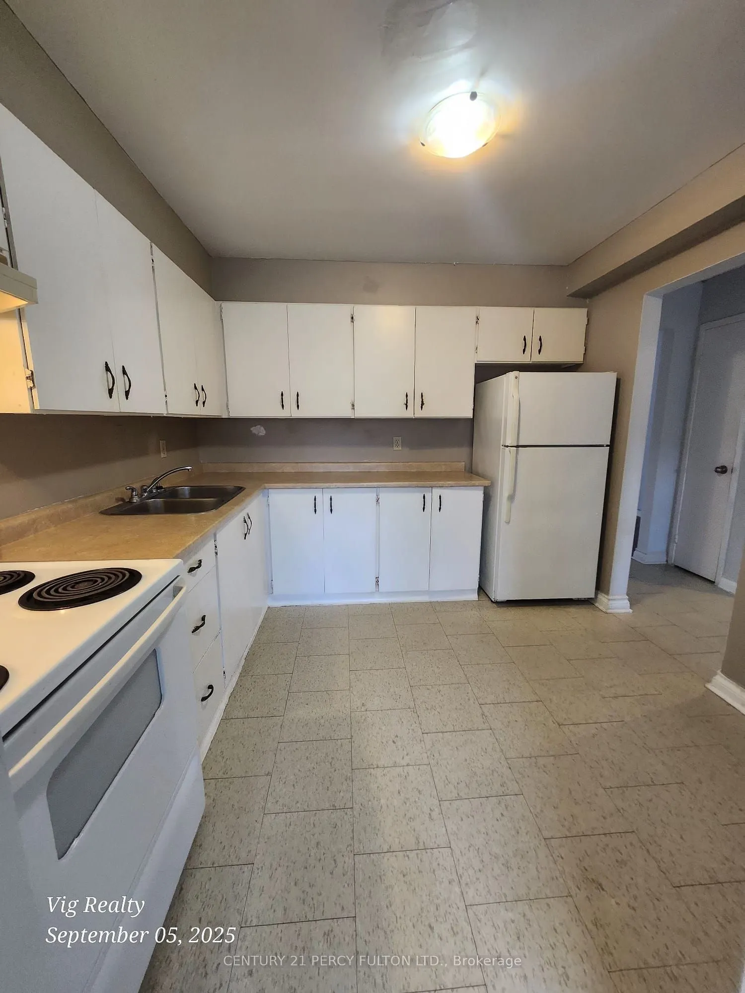 100 Brownleigh Avenue, #276