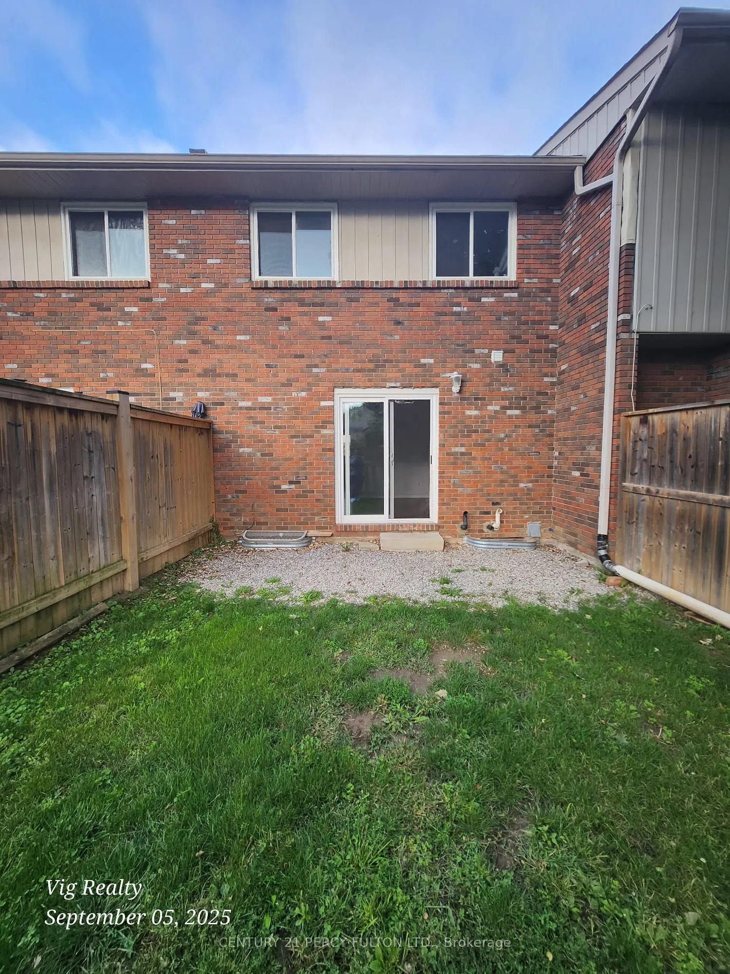 100 Brownleigh Avenue, #276