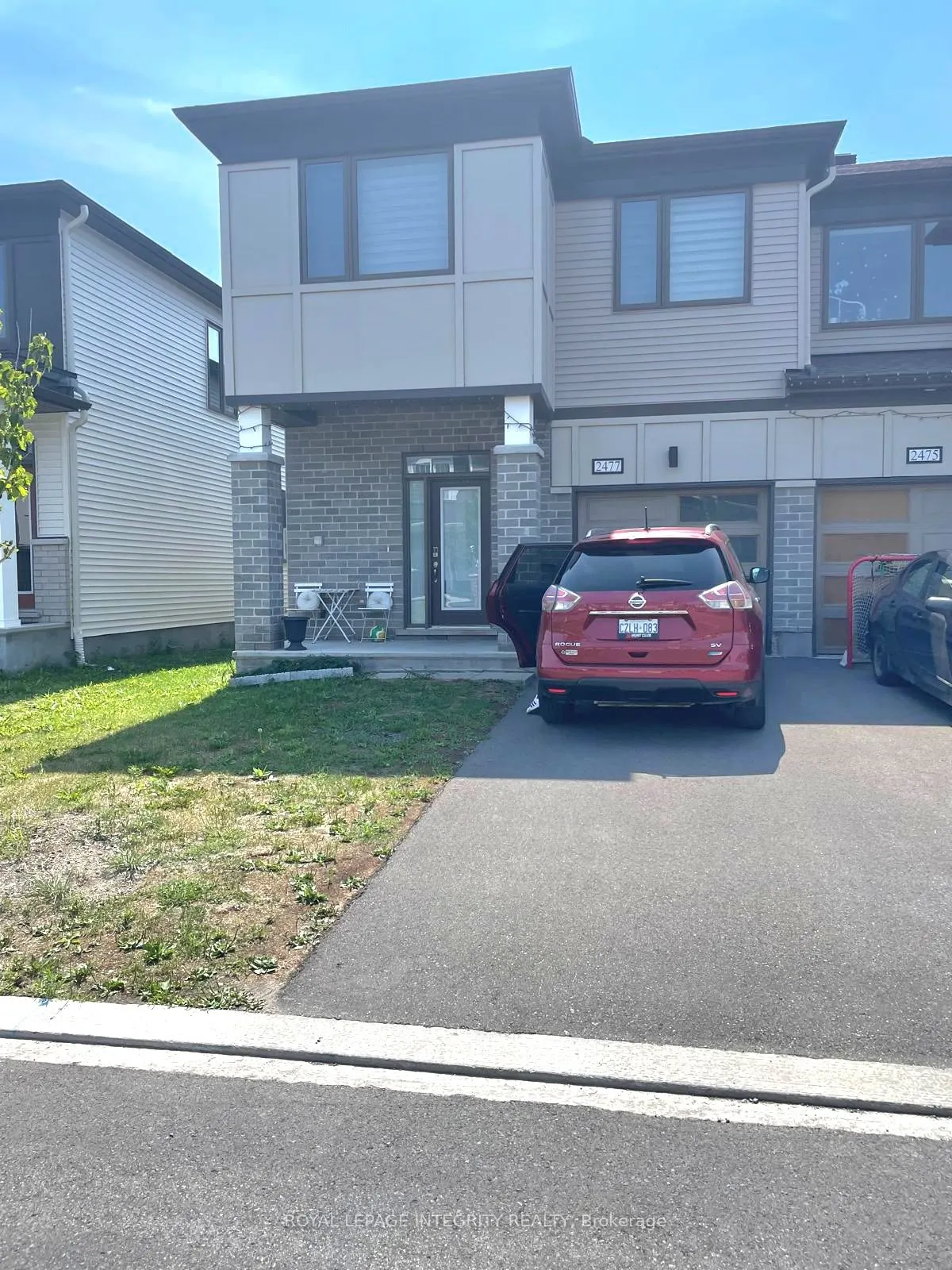2477 Watercolours Way
