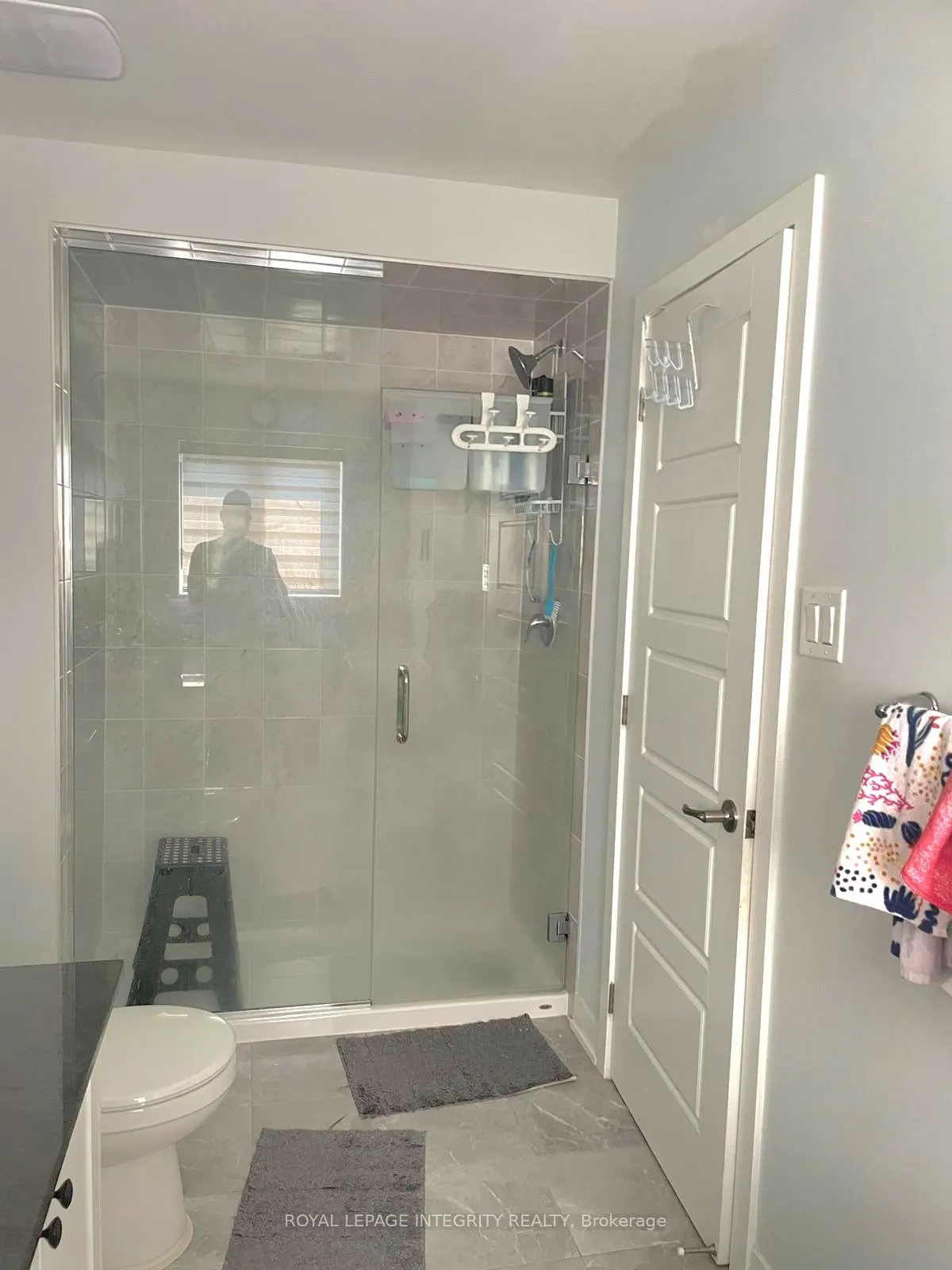 2477 Watercolours Way