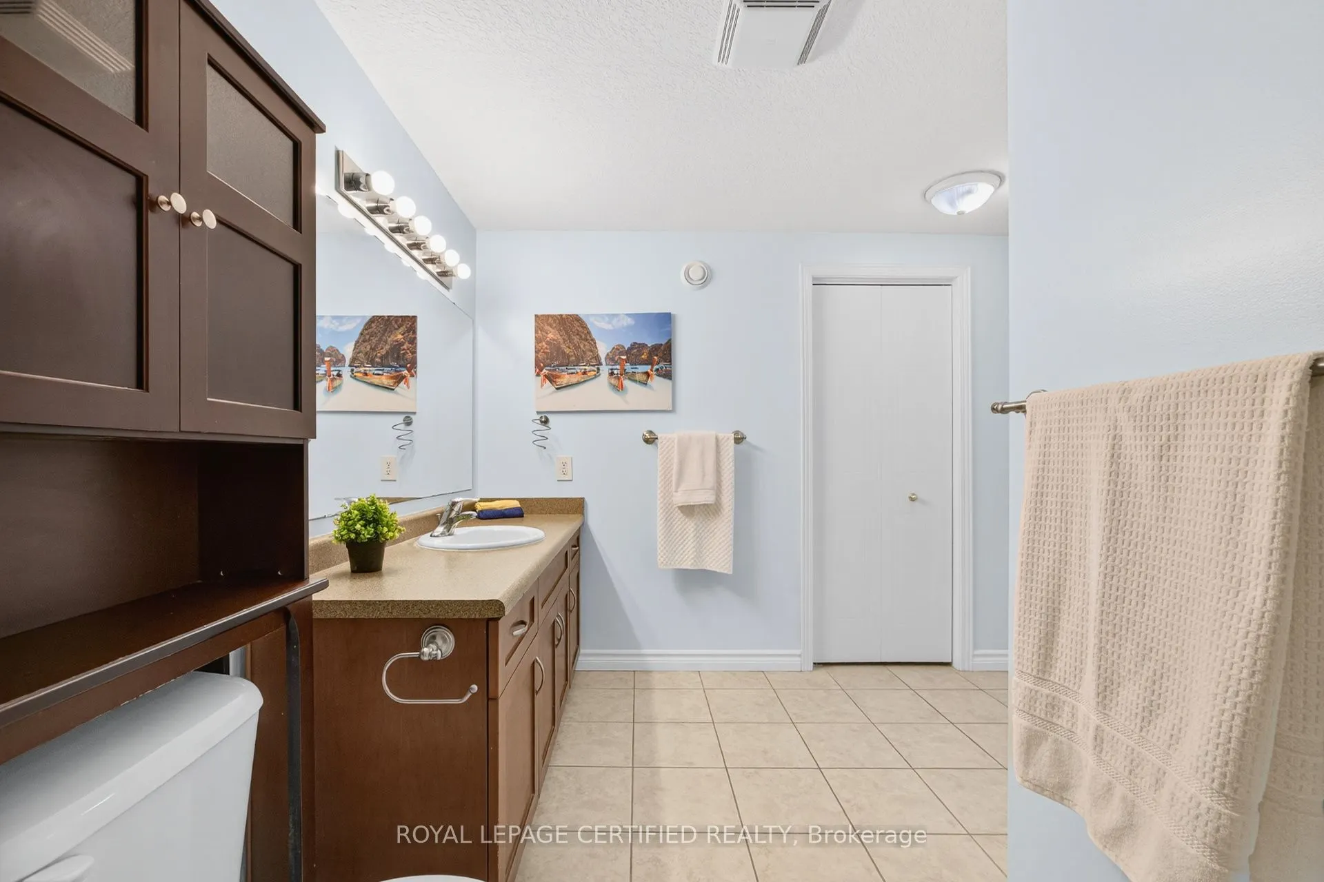 20 Shackelton Drive, #2