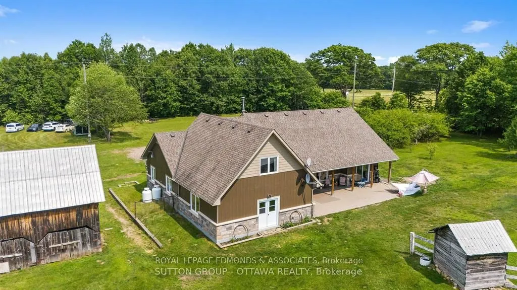 1448 Woito Station Road