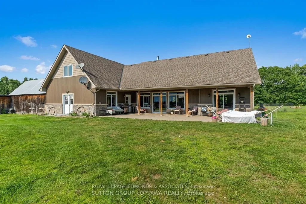 1448 Woito Station Road