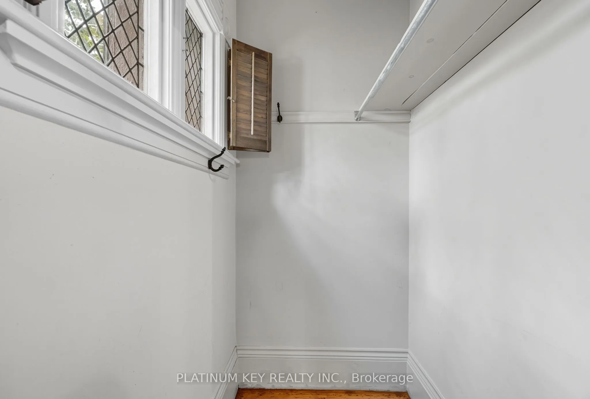 603 Queens Avenue