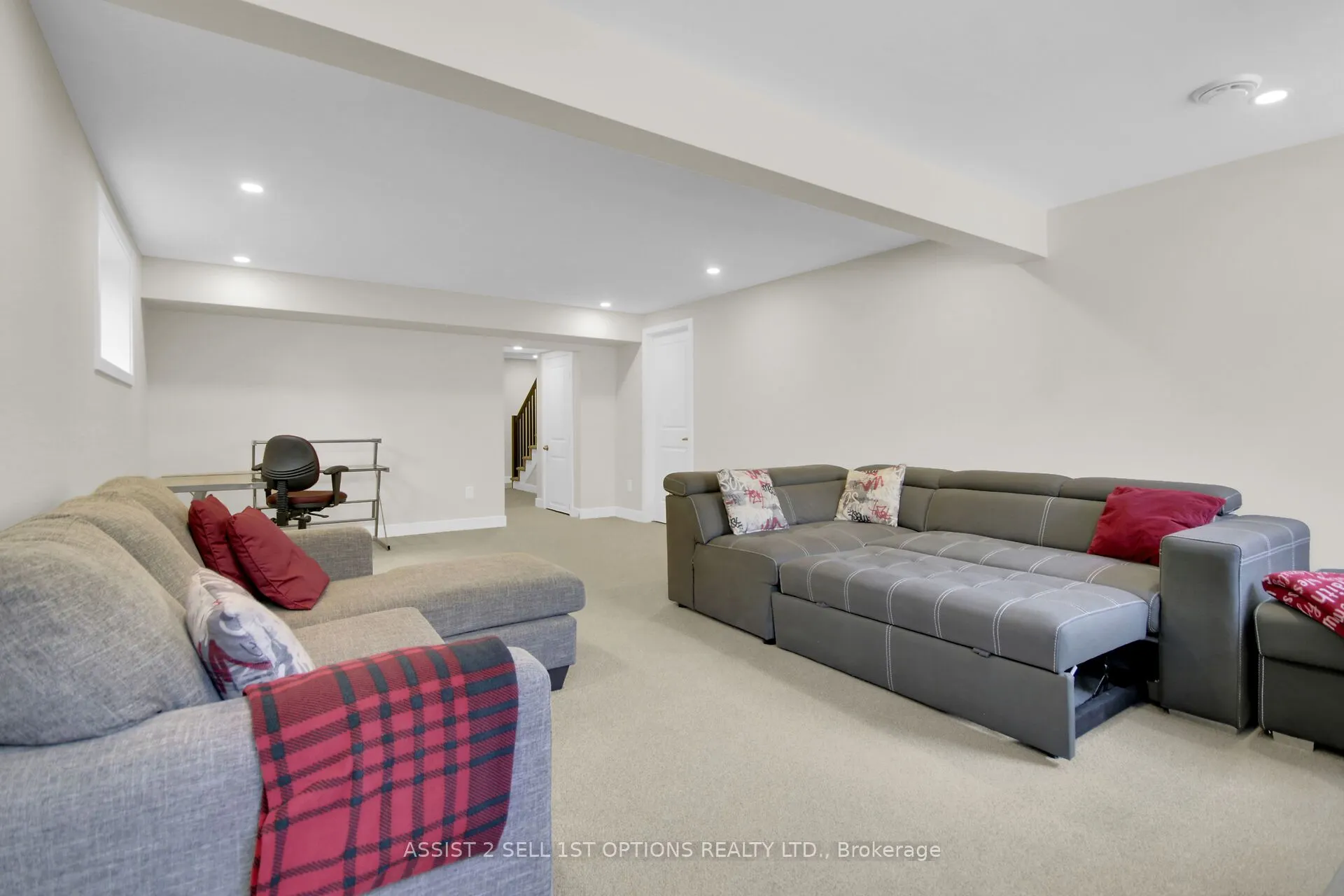 306 Whitham Crescent