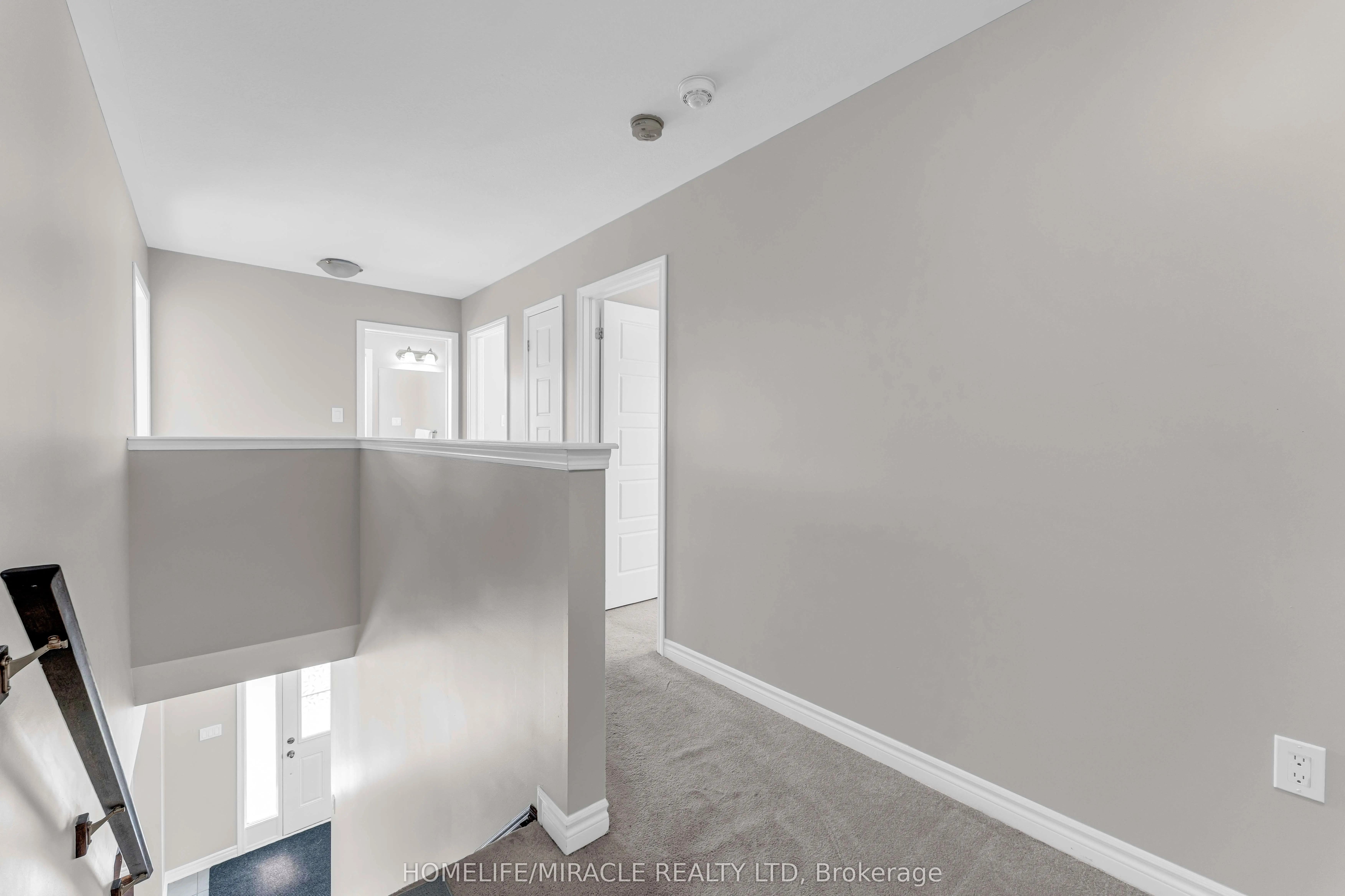 3 Mansfield Circle