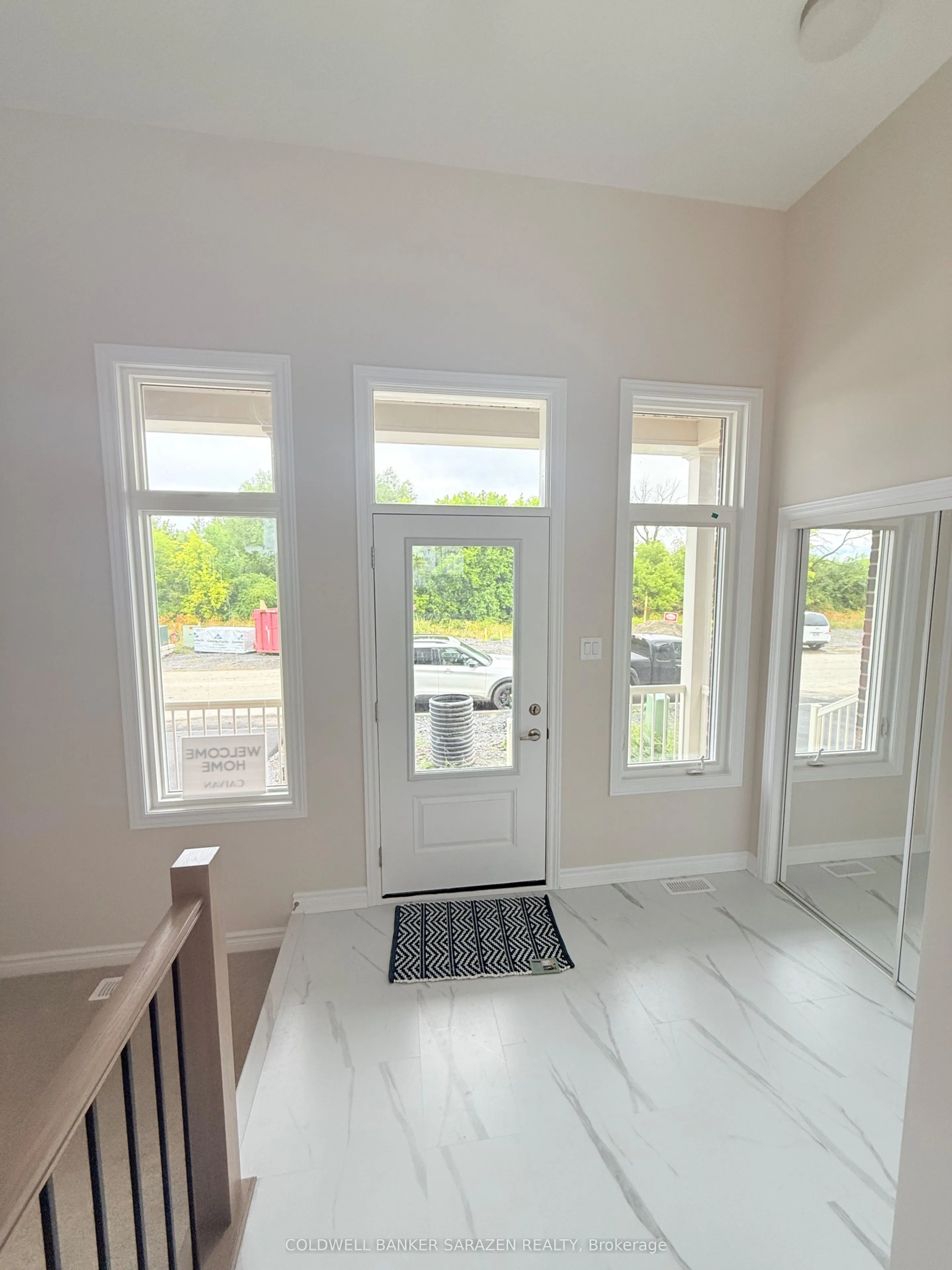 351 Les Emmerson Drive