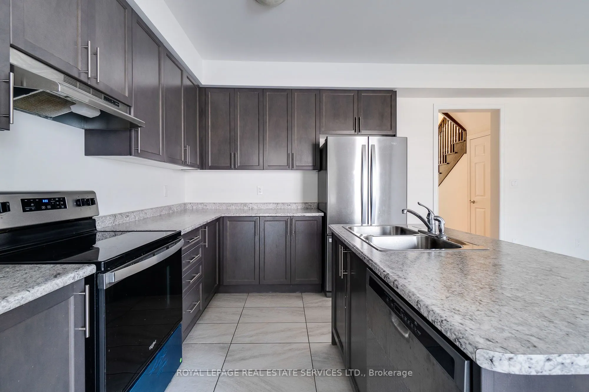 166 Deerpath Drive, #77