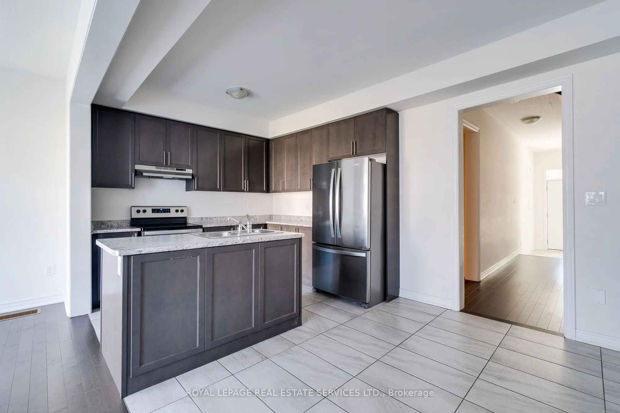 166 Deerpath Drive, #77