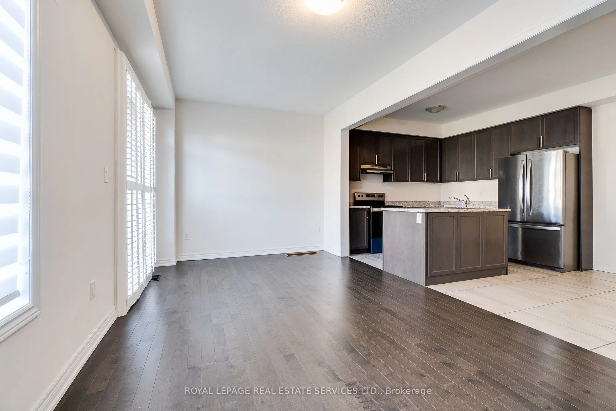 166 Deerpath Drive, #77