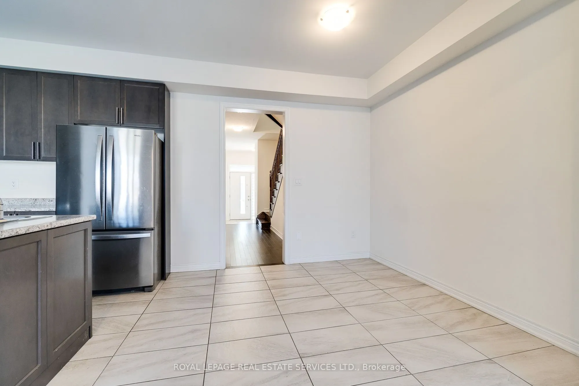 166 Deerpath Drive, #77