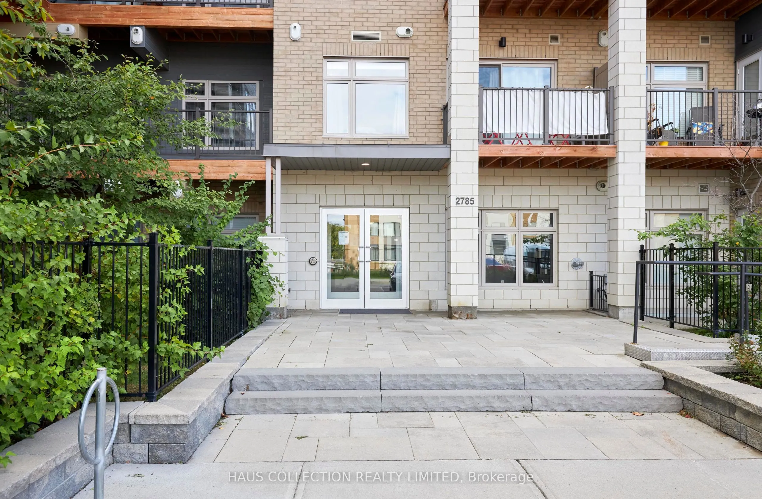 2785 BASELINE Road, #211