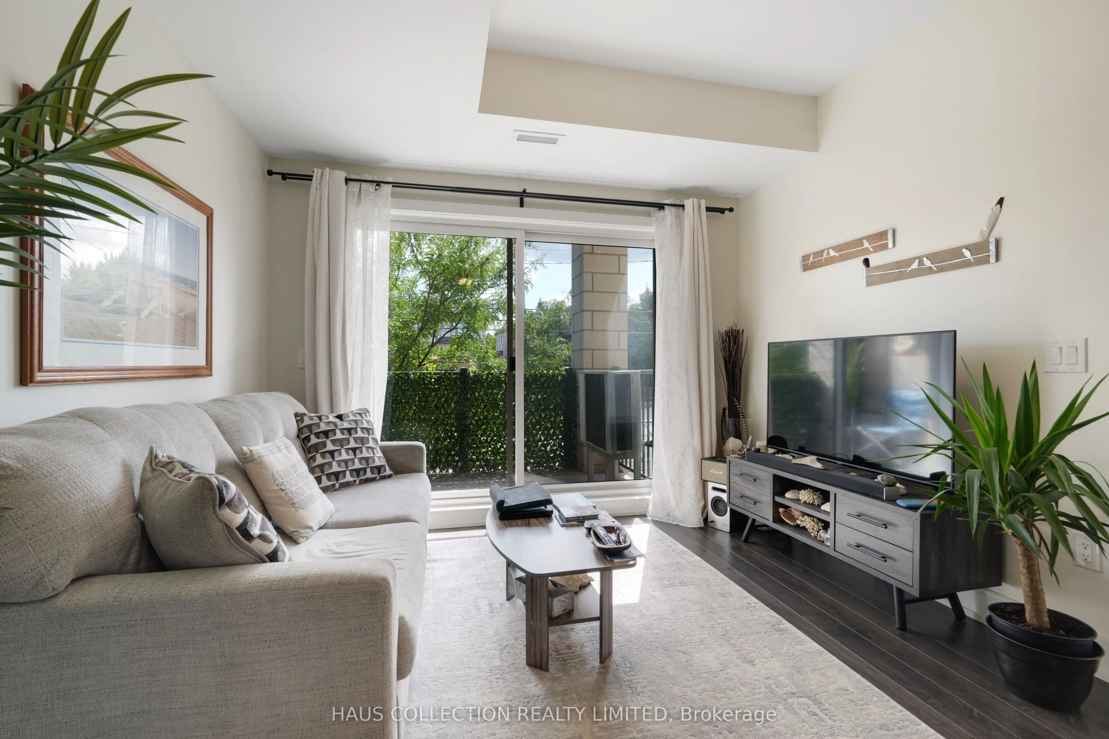 2785 BASELINE Road, #211