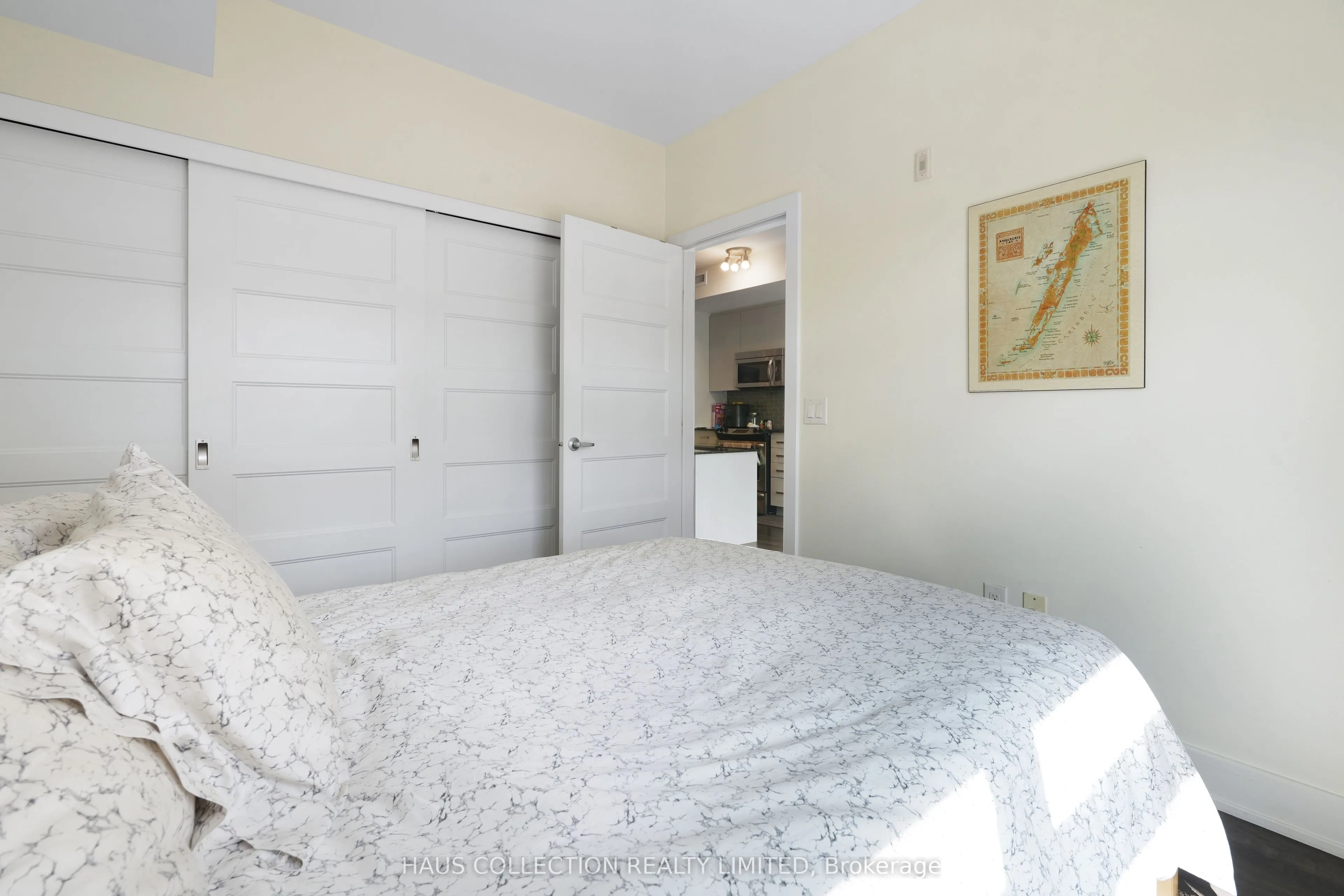2785 BASELINE Road, #211