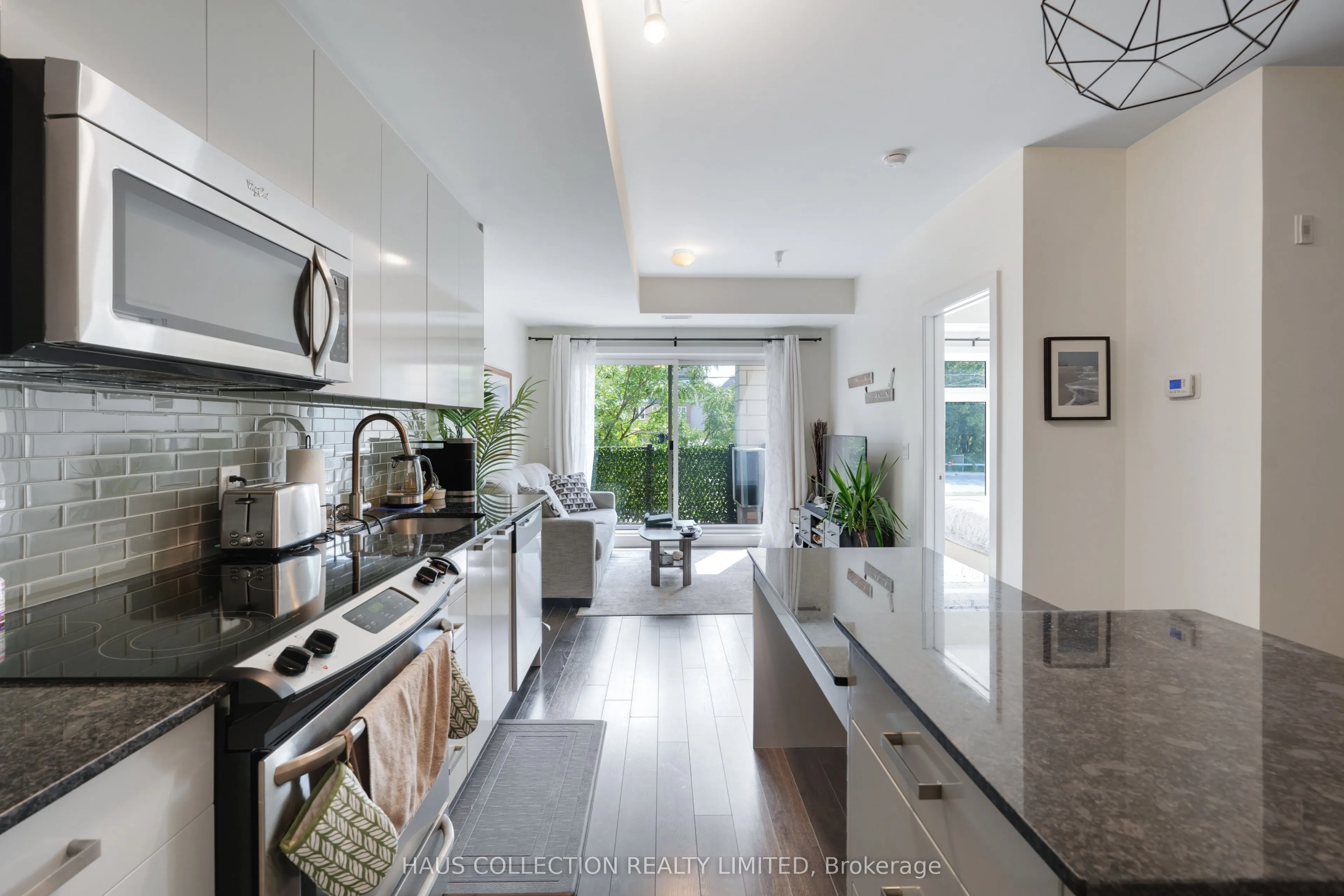 2785 BASELINE Road, #211