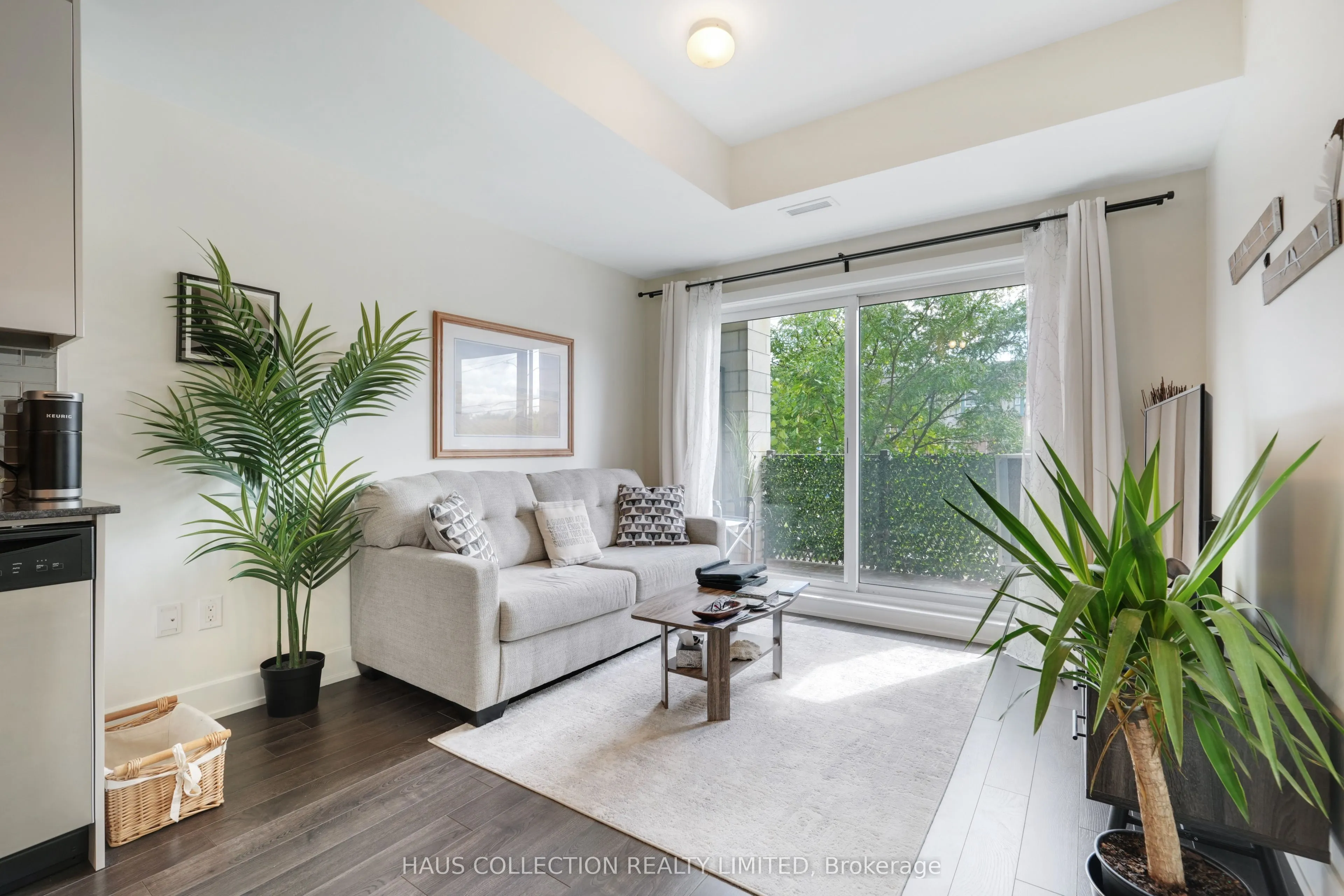 2785 BASELINE Road, #211