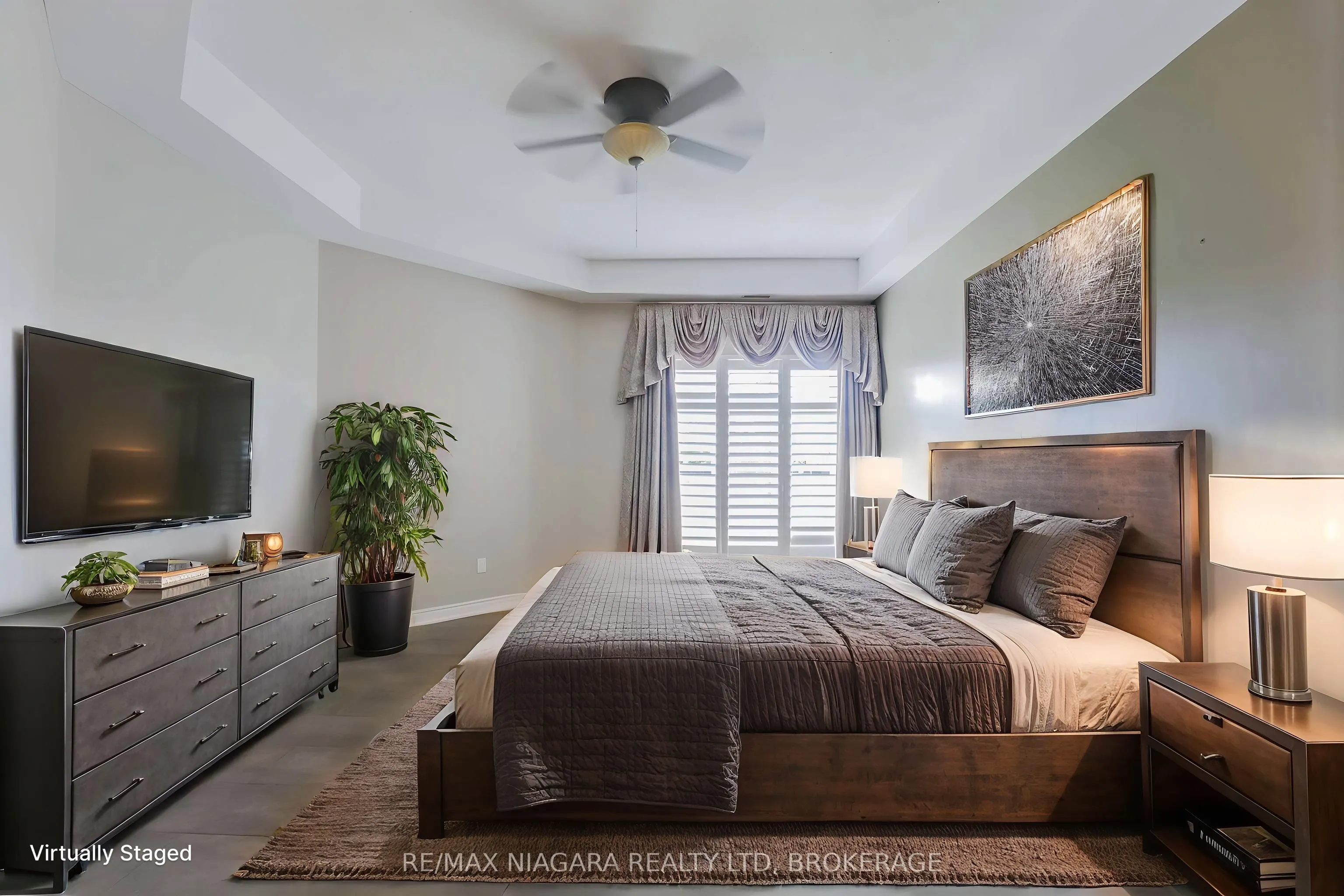 8111 FOREST GLEN Drive, #127
