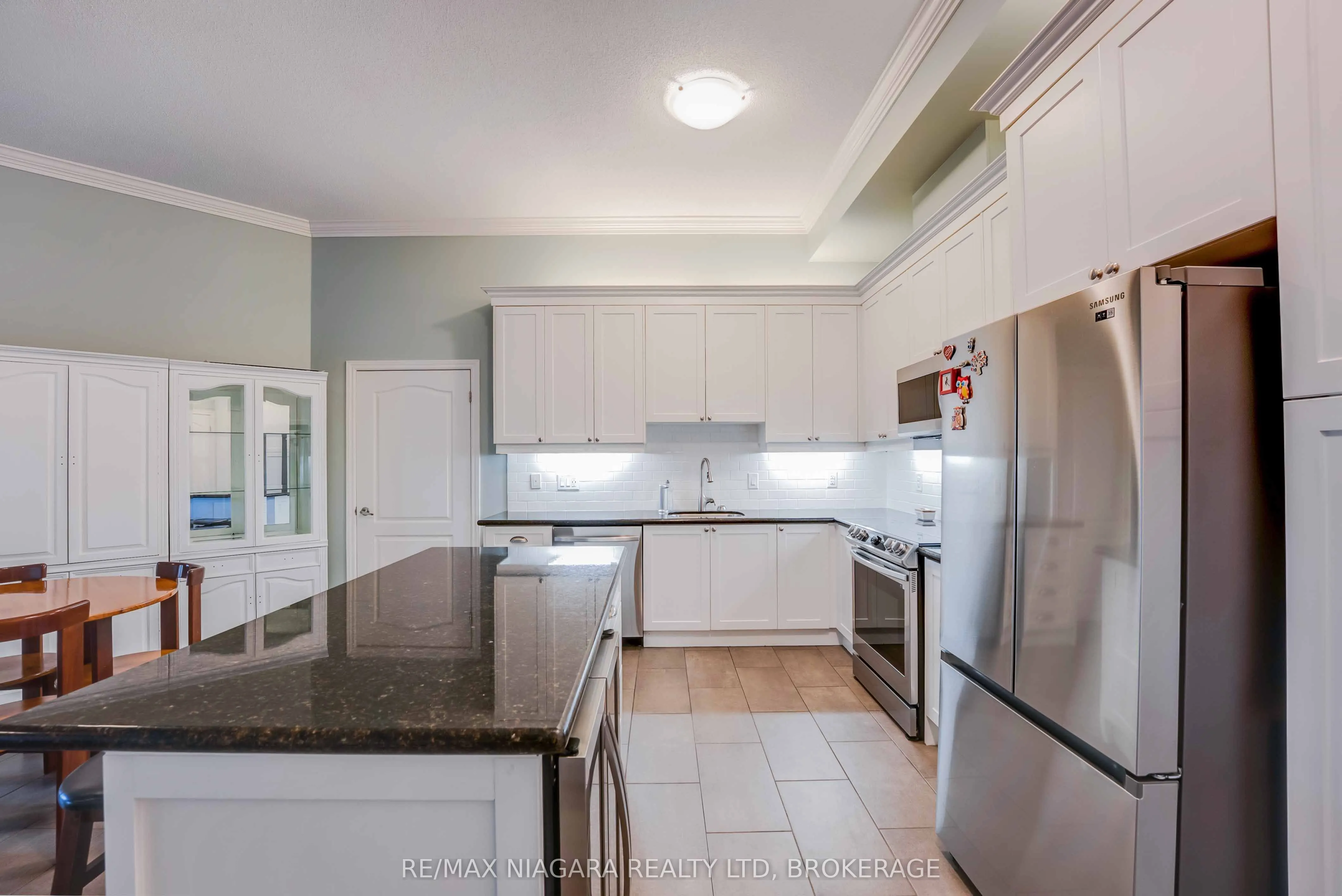 8111 FOREST GLEN Drive, #127