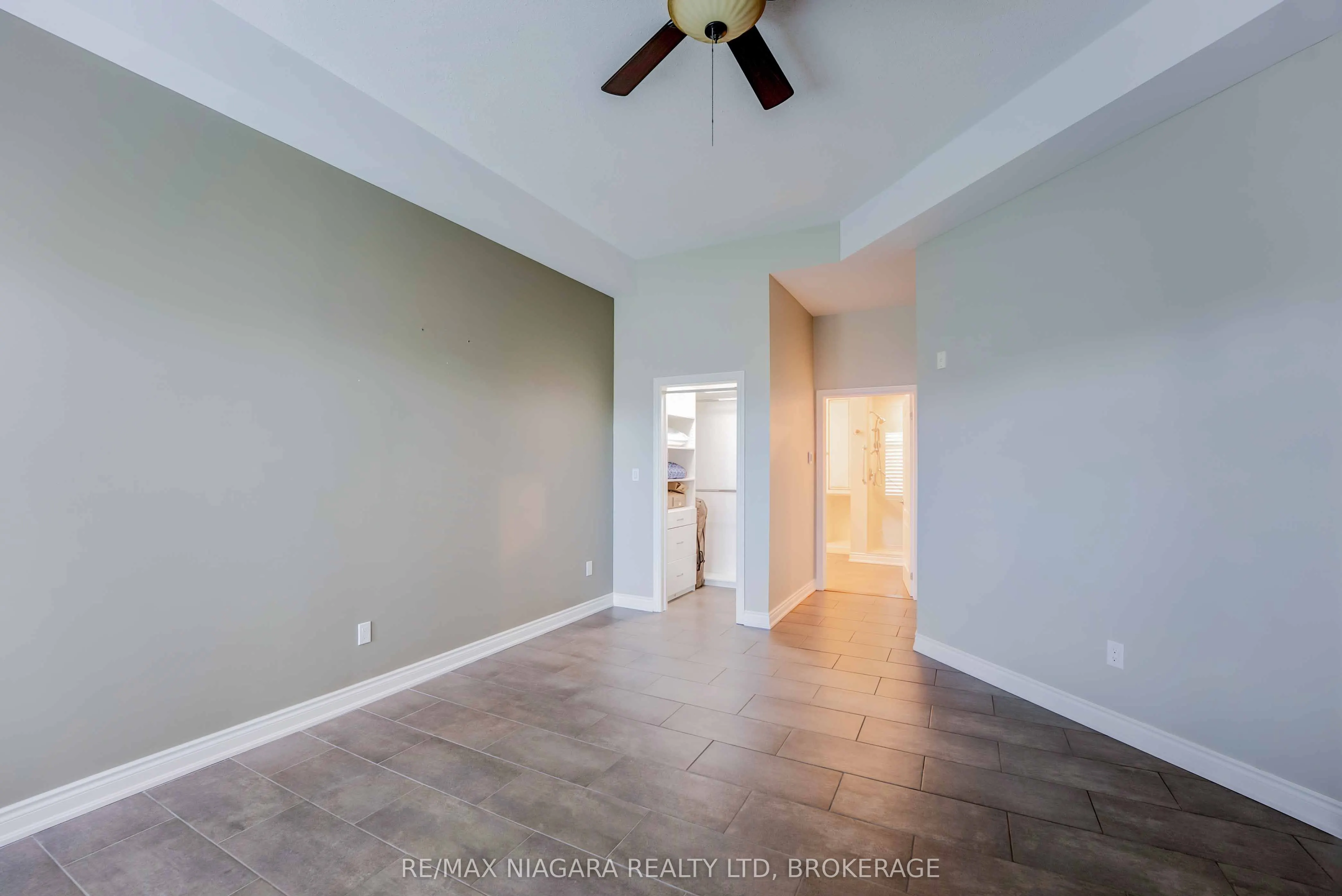 8111 FOREST GLEN Drive, #127