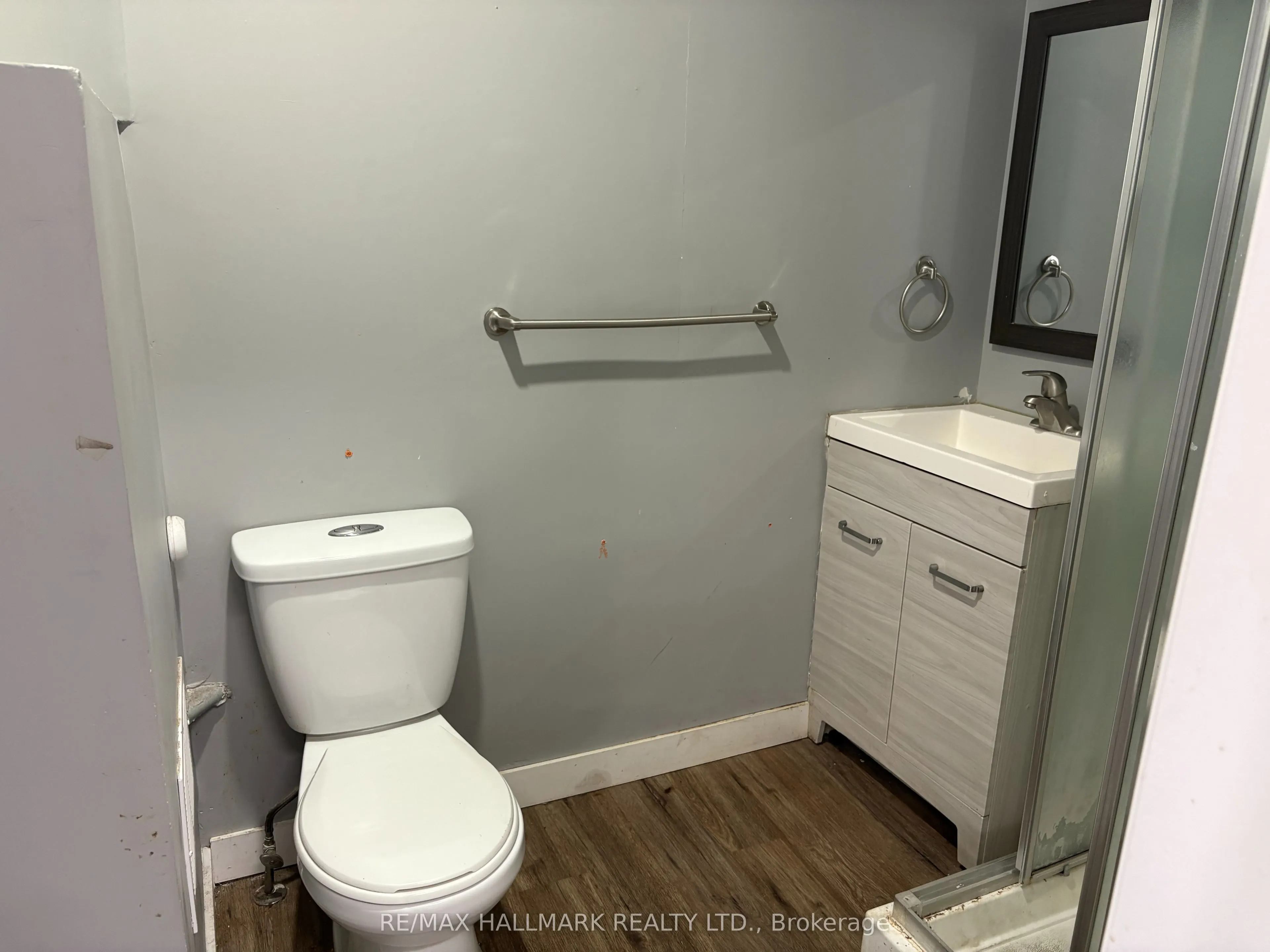 221-223 Dundas Street