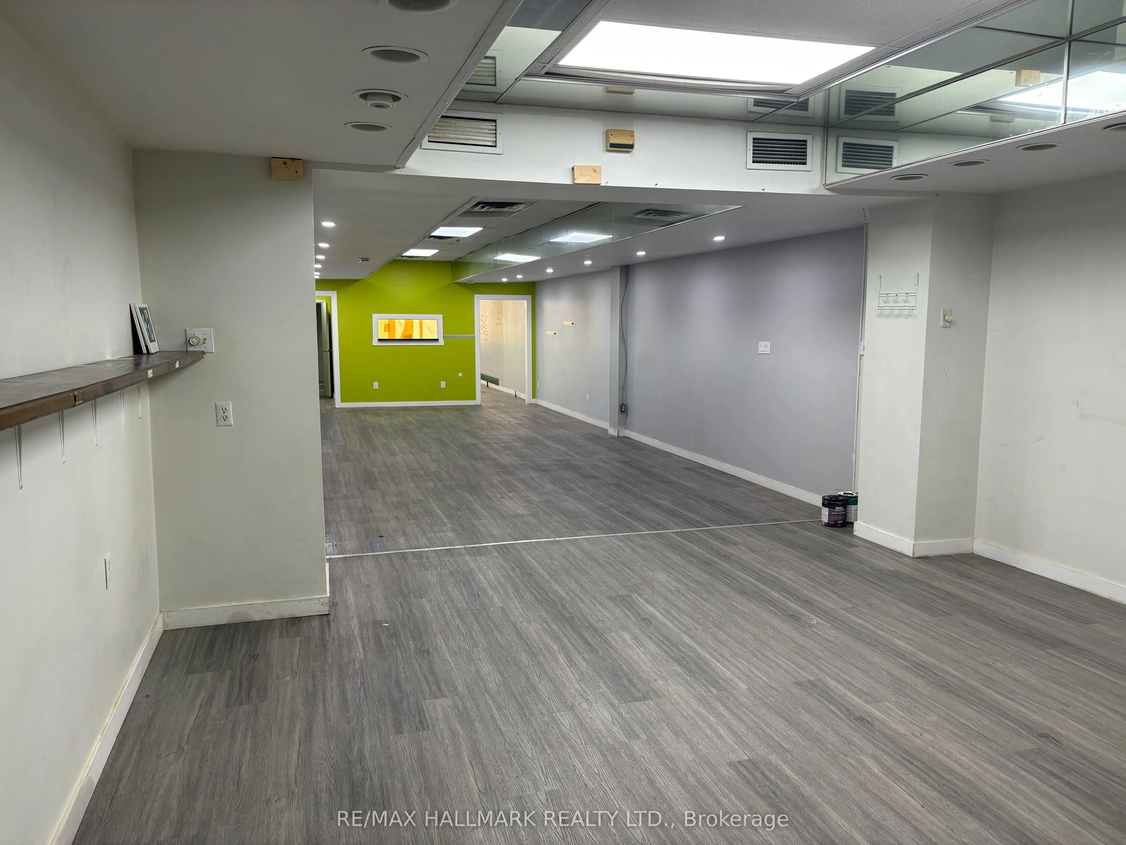 221-223 Dundas Street