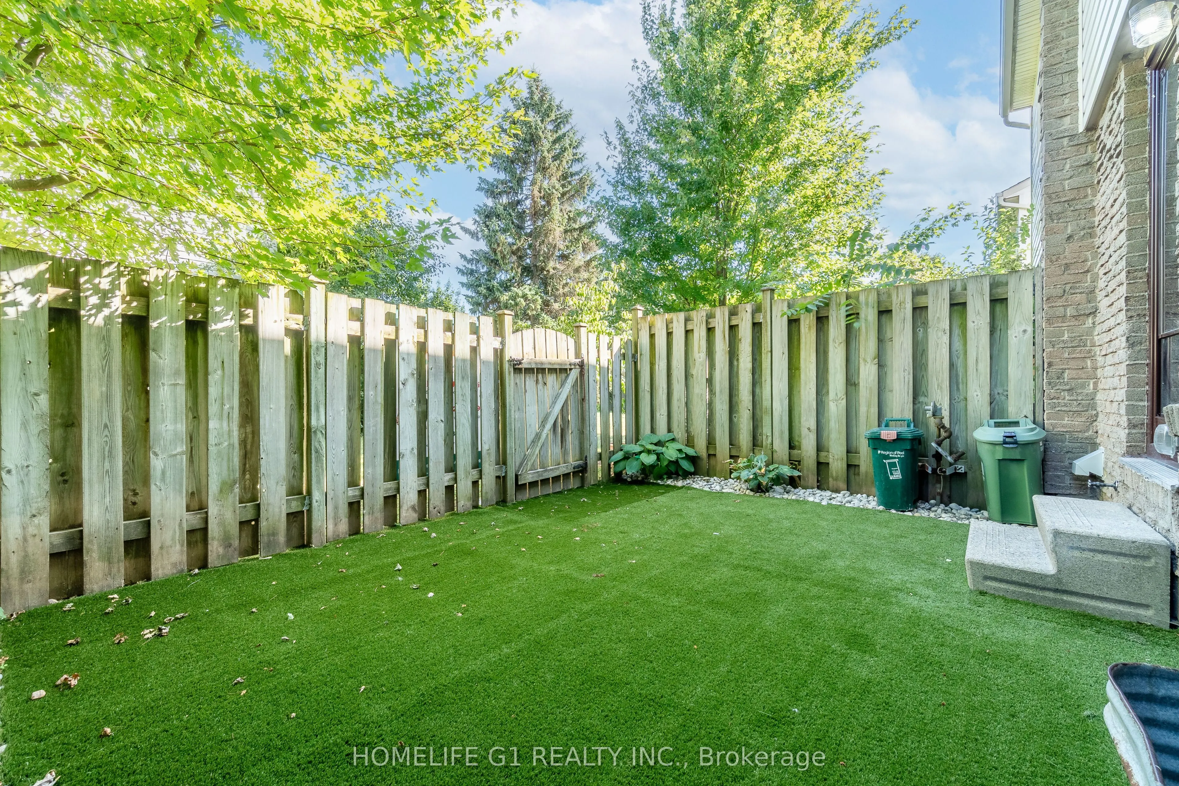 1600 Culver Drive, #38