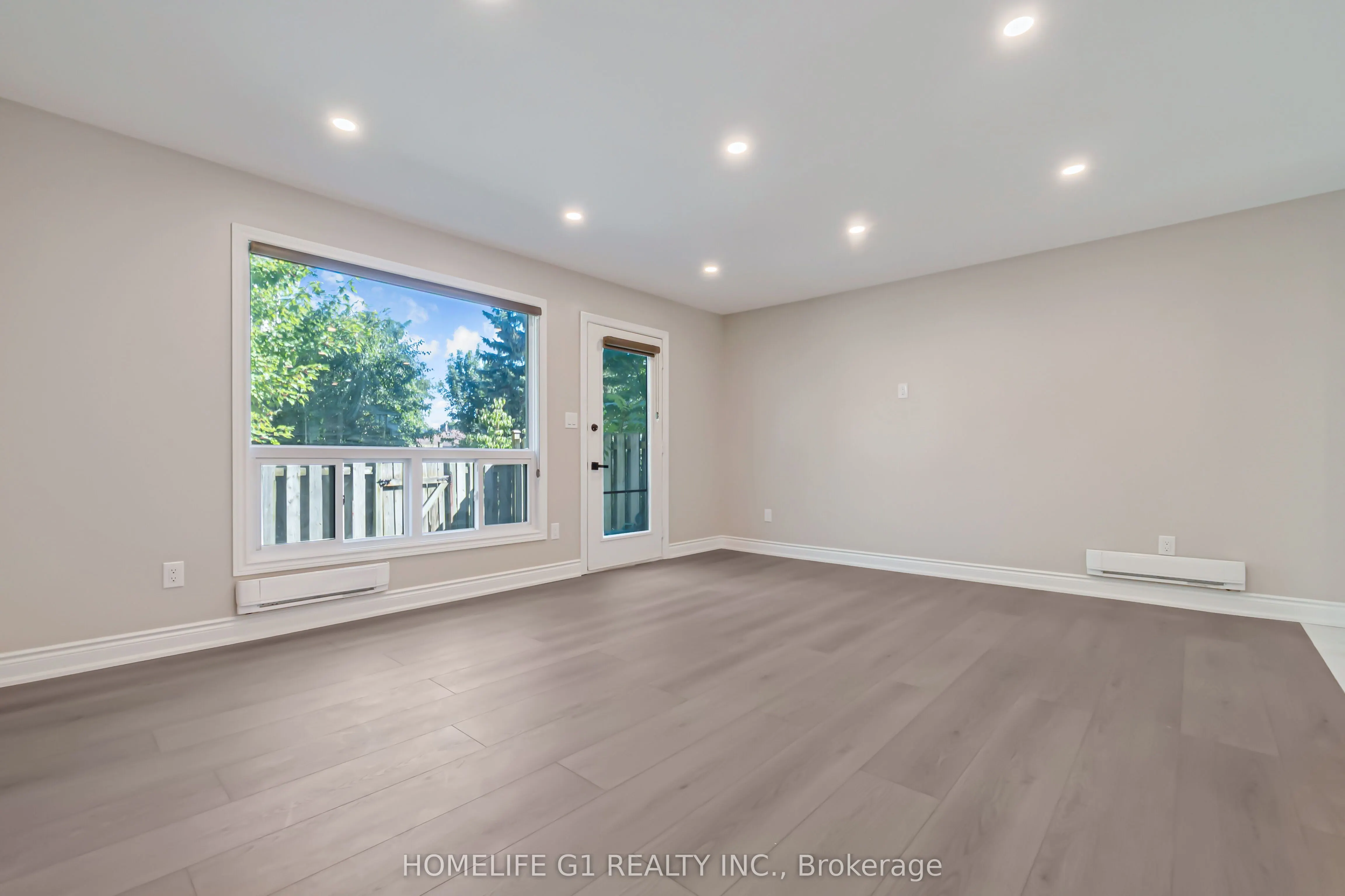 1600 Culver Drive, #38