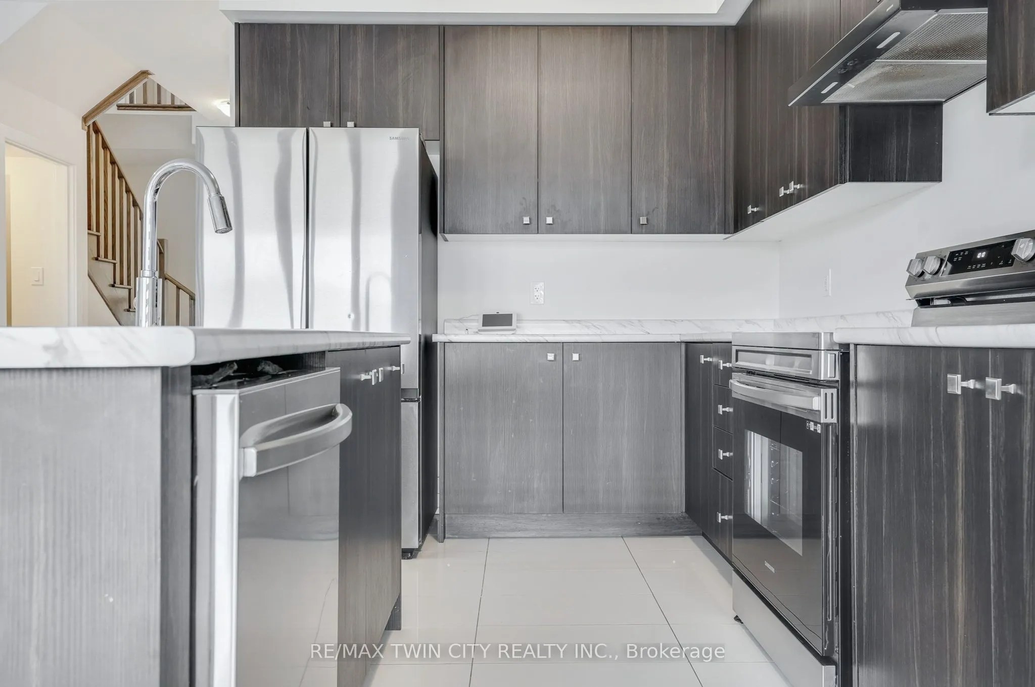 200 WILMOT Road