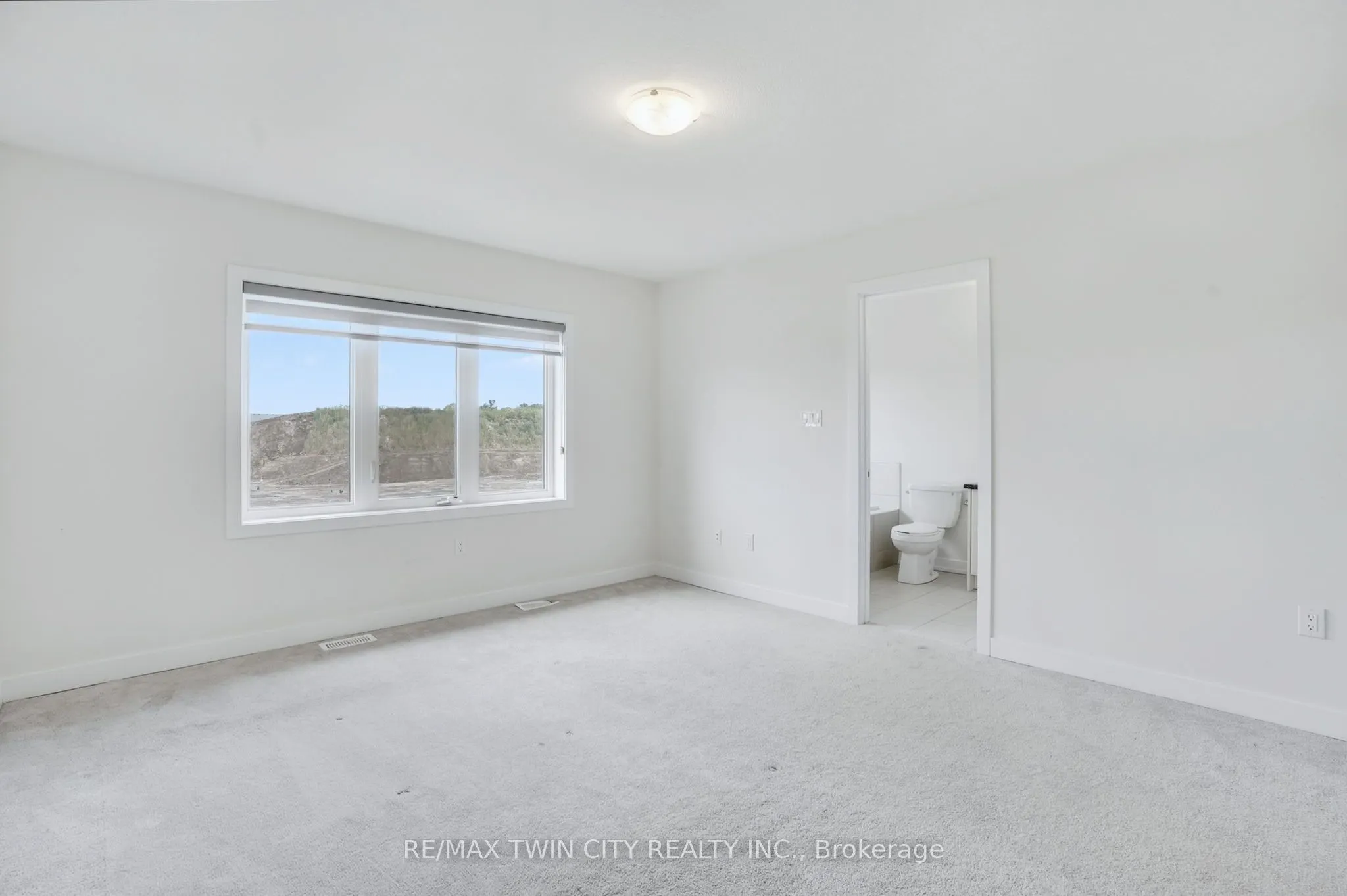 200 WILMOT Road
