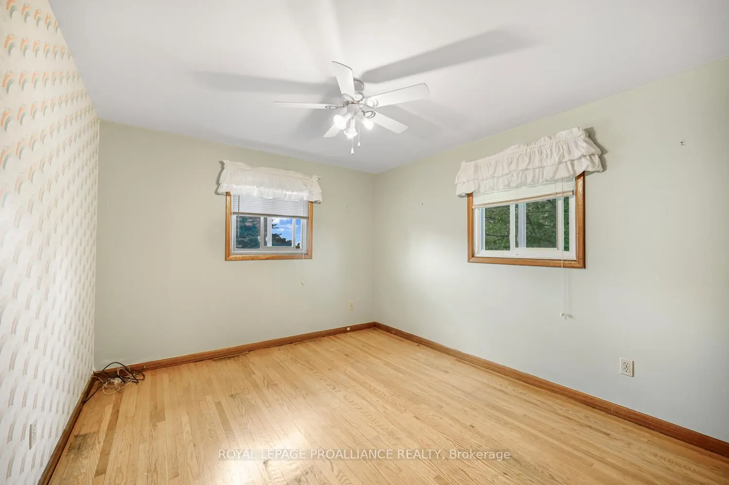14 Davison Avenue