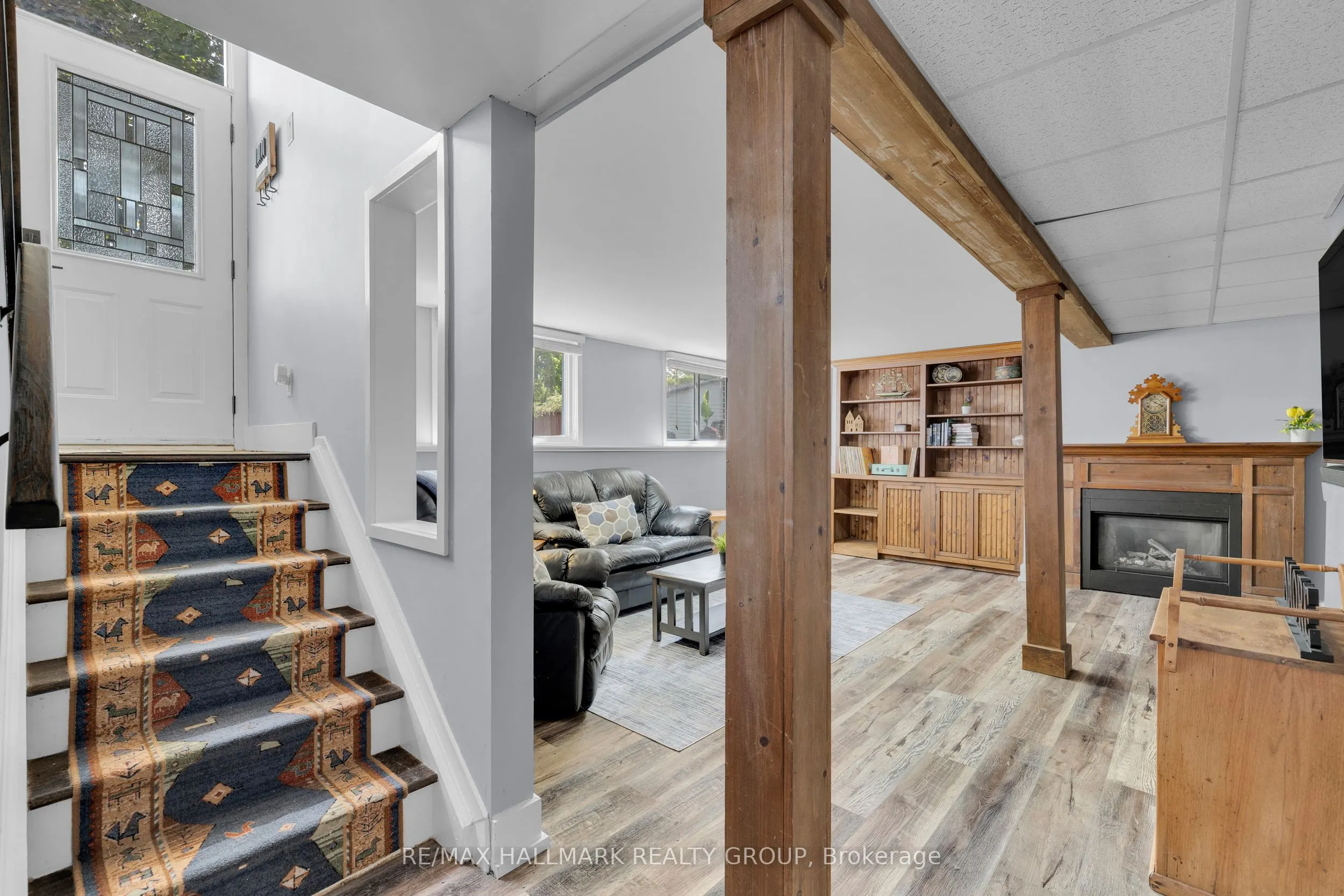 2 Armstrong Place