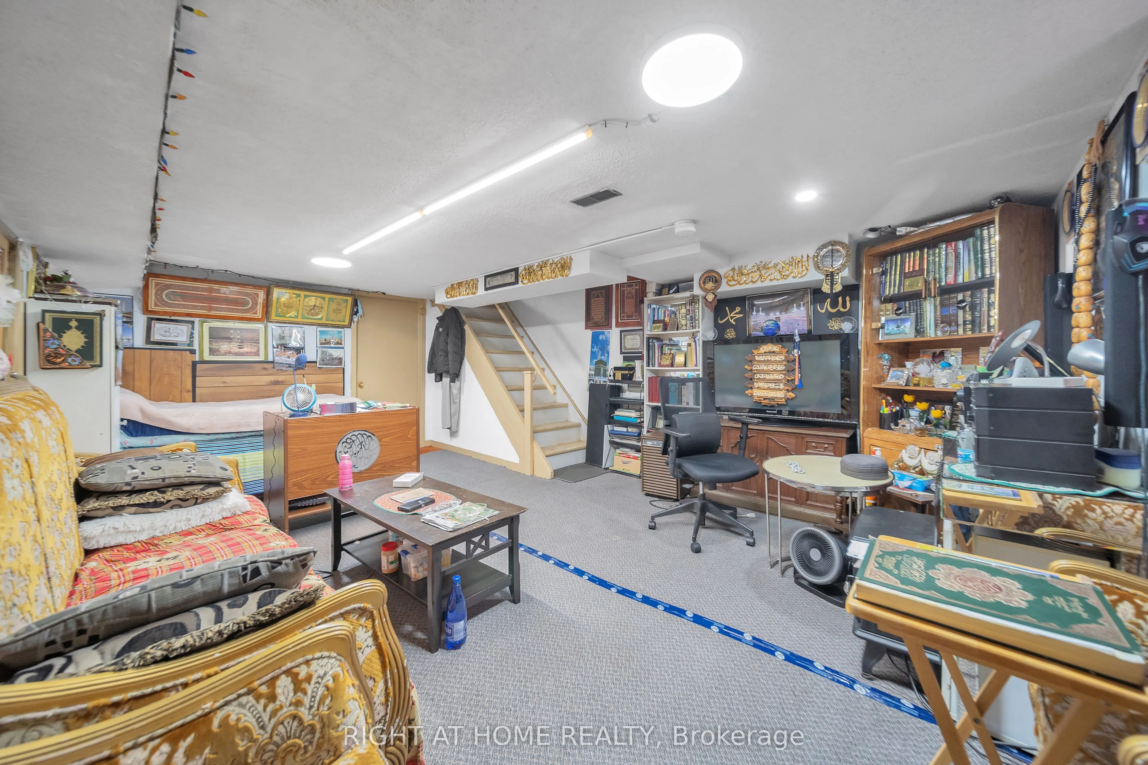 312 Westcourt Place, #37