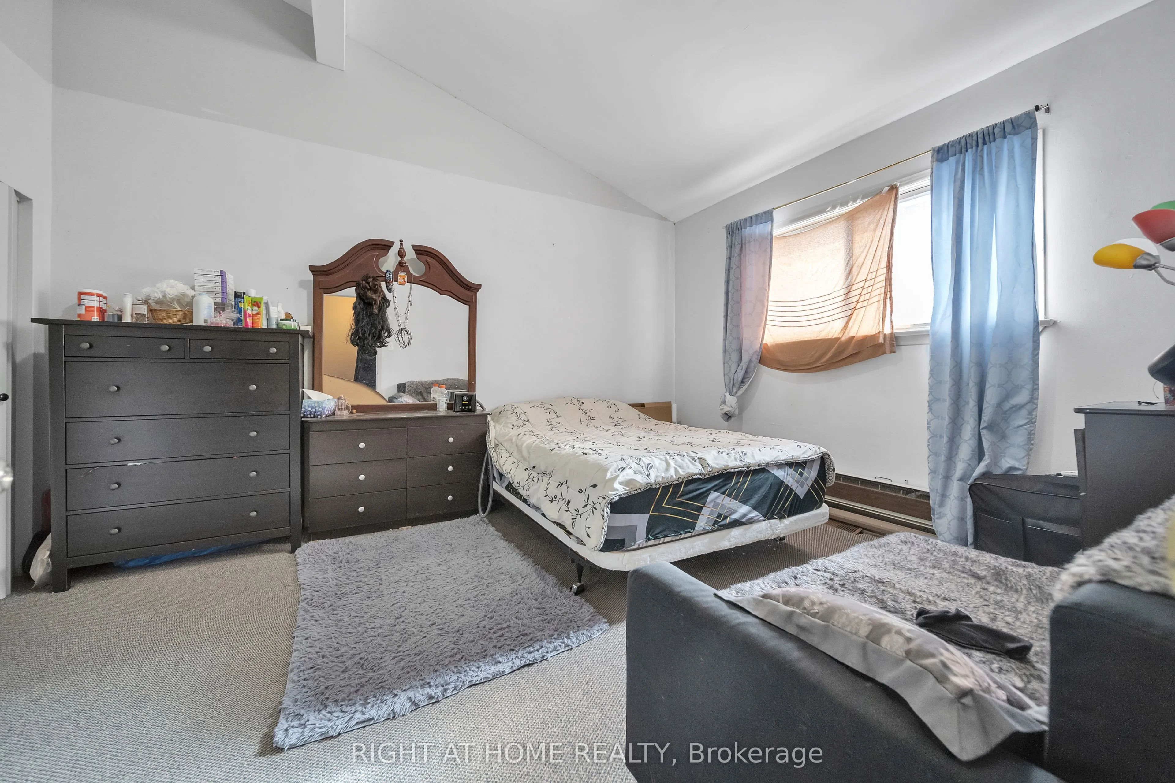 312 Westcourt Place, #37