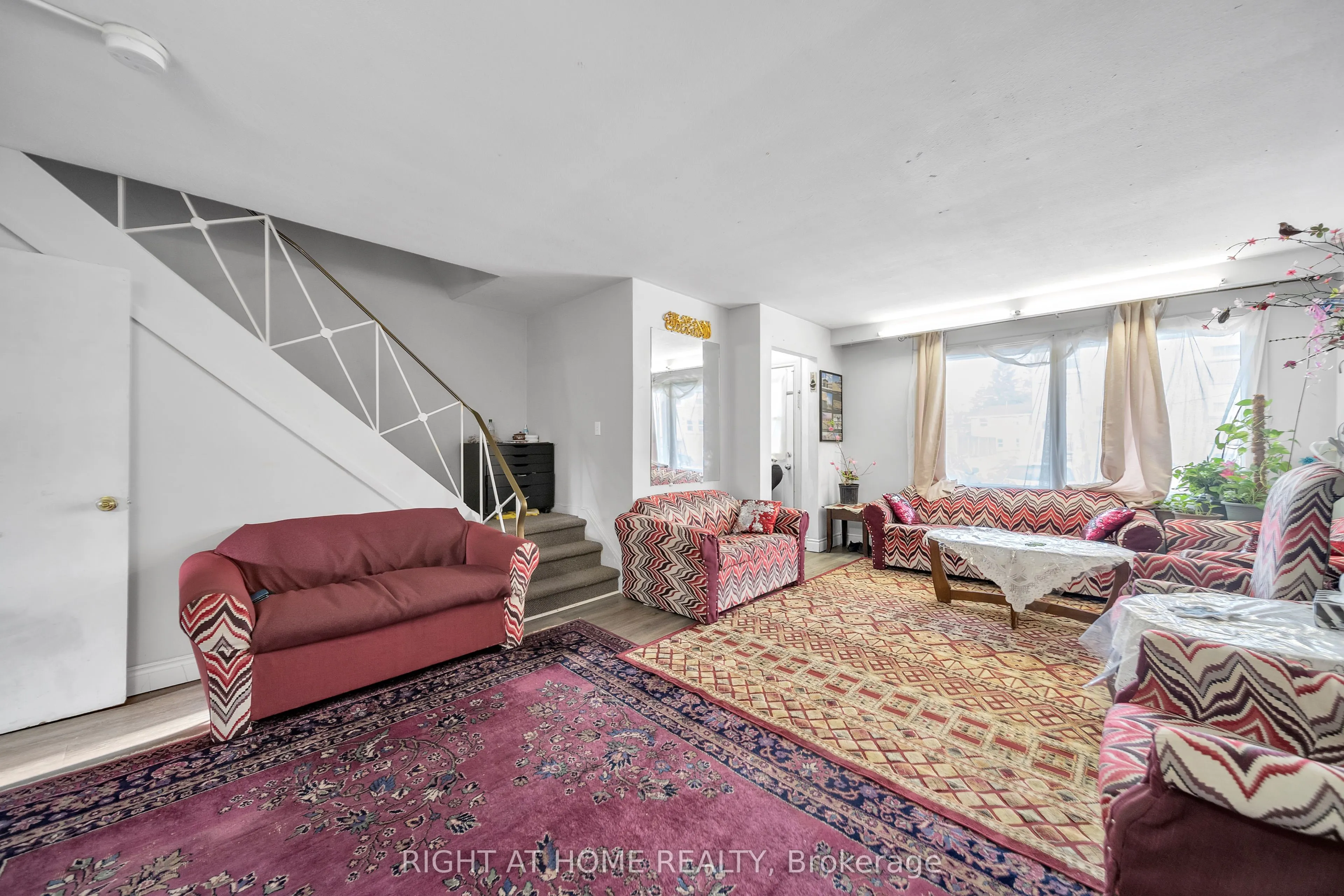 312 Westcourt Place, #37