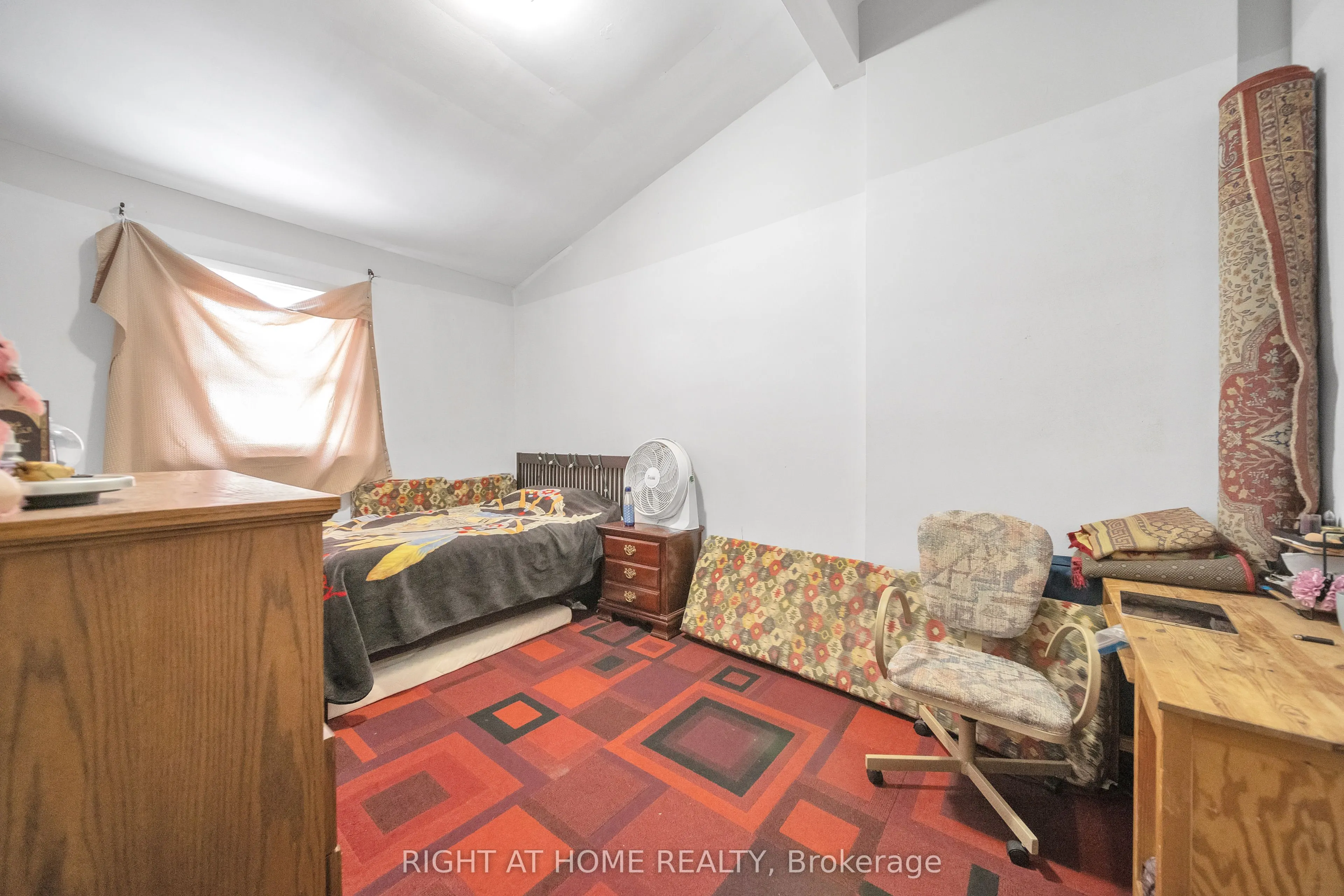 312 Westcourt Place, #37