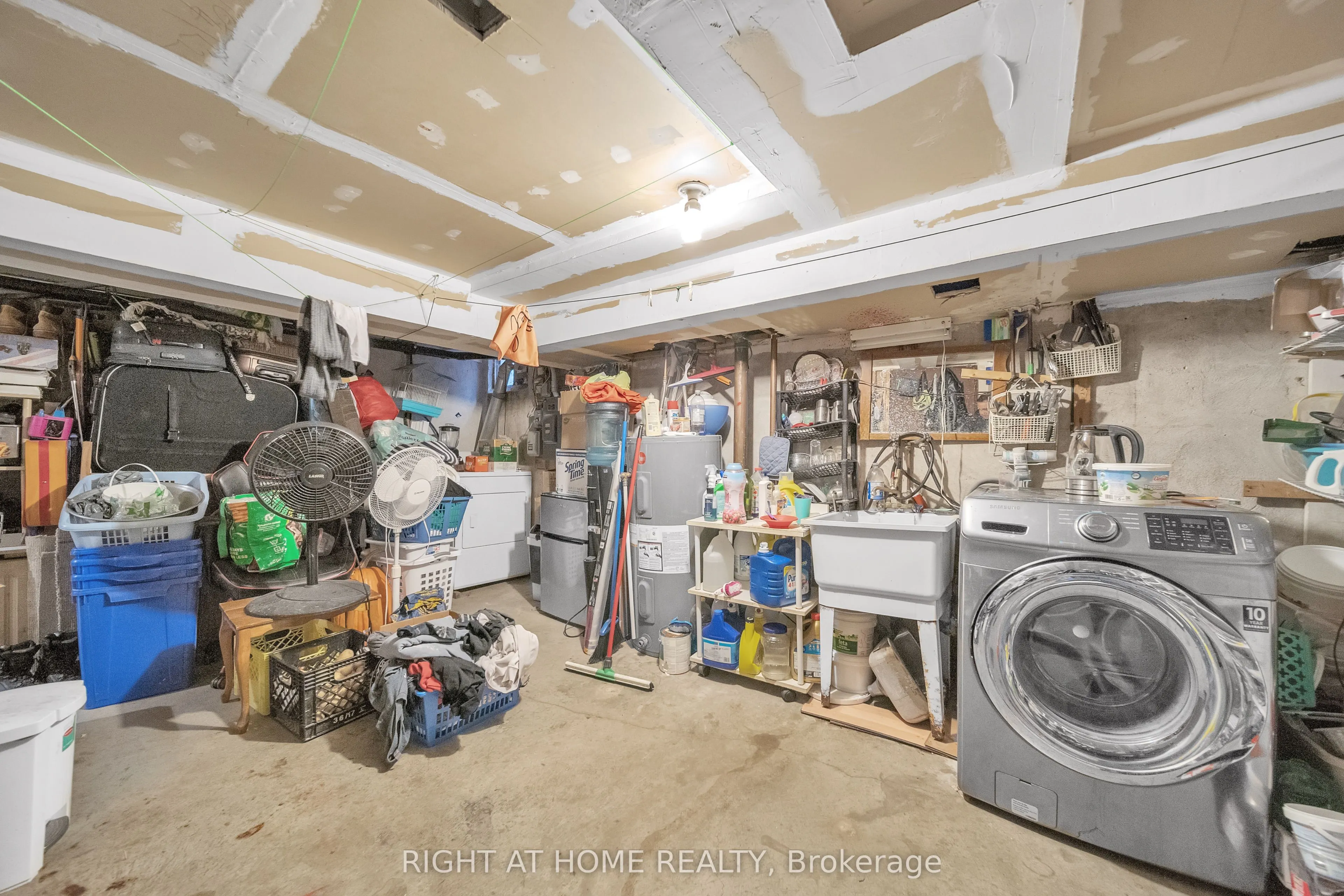 312 Westcourt Place, #37