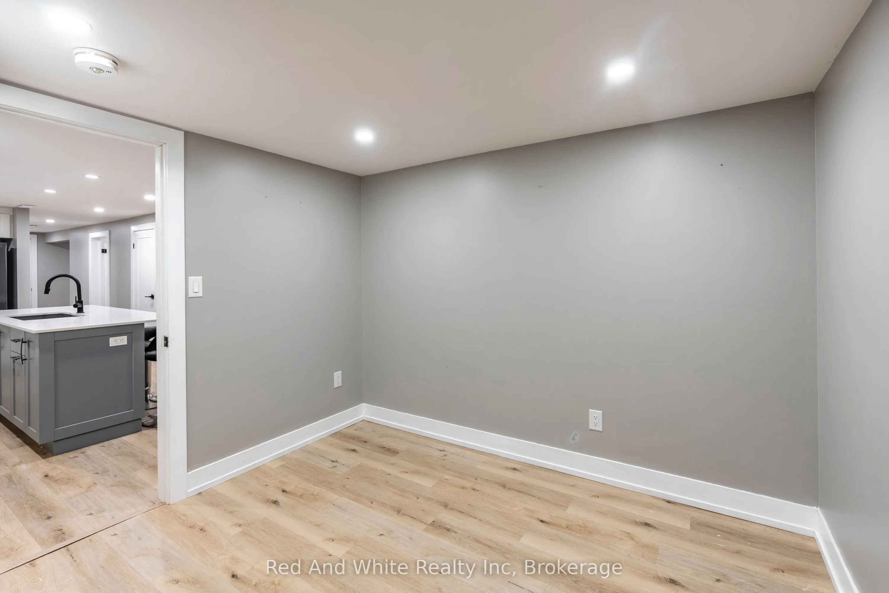346 Jerseyville Road W