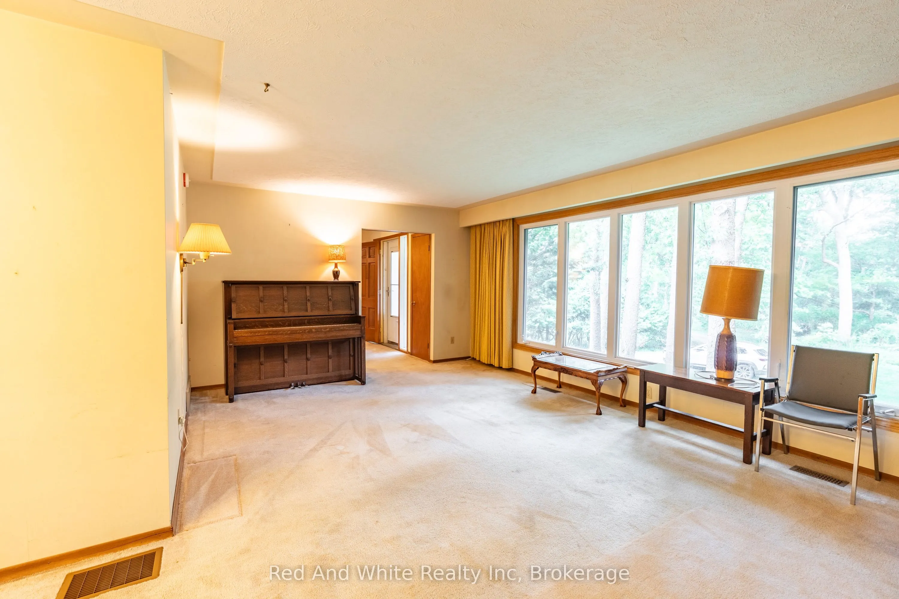 346 Jerseyville Road W