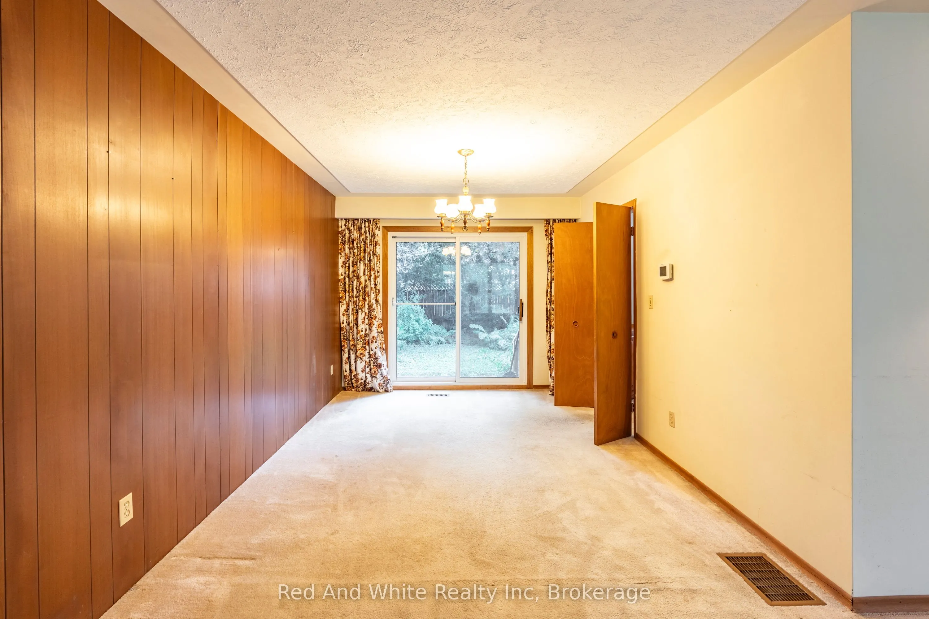 346 Jerseyville Road W