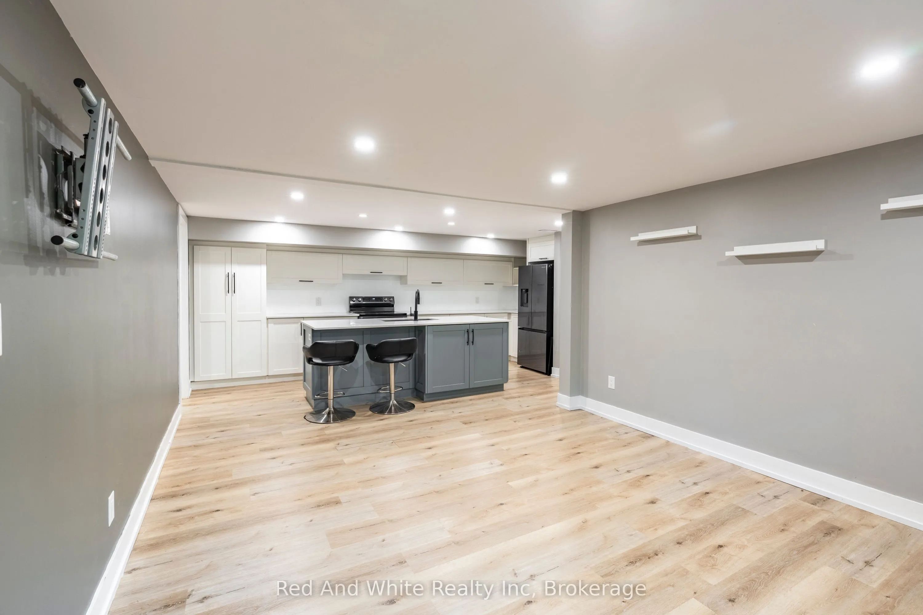 346 Jerseyville Road W