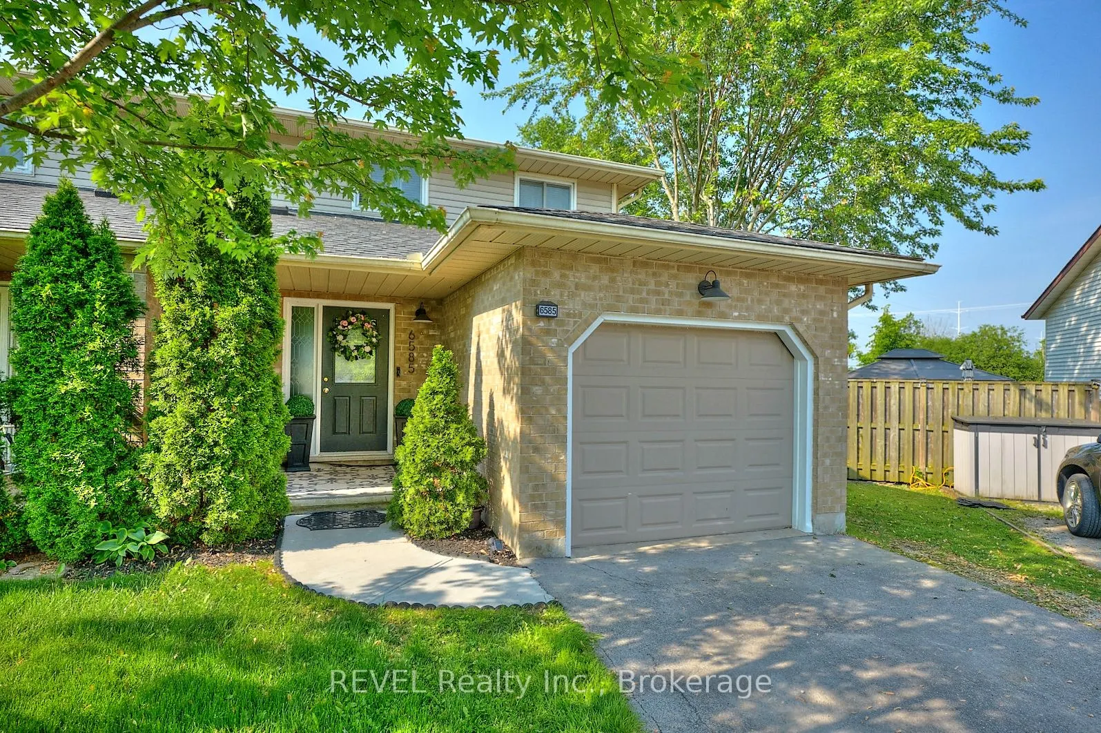 6585 Kuhn Crescent