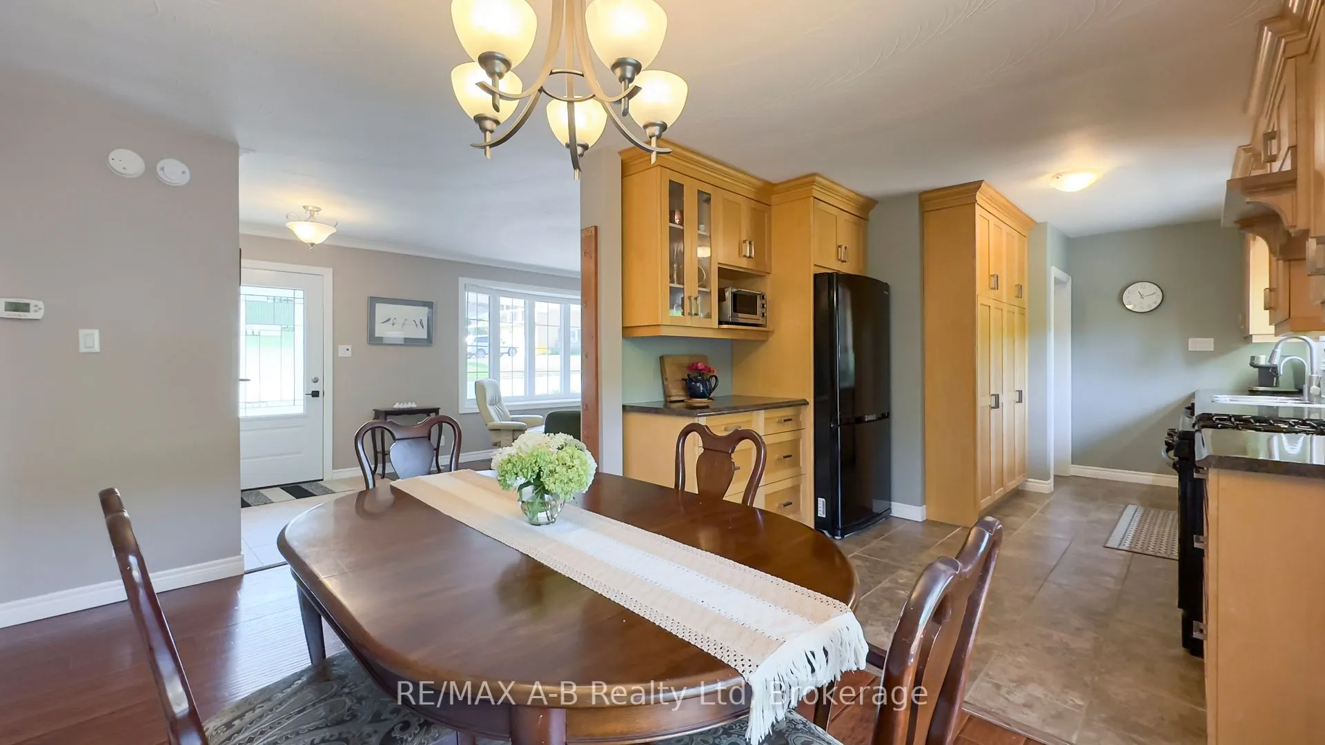 43 Widder Street W