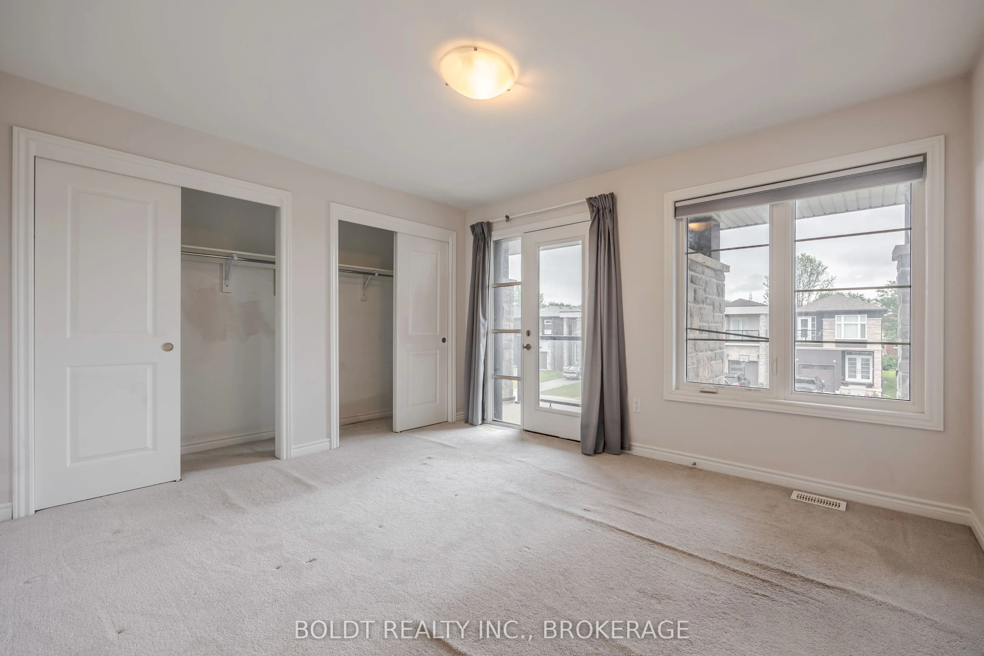 288 LOUISE Street