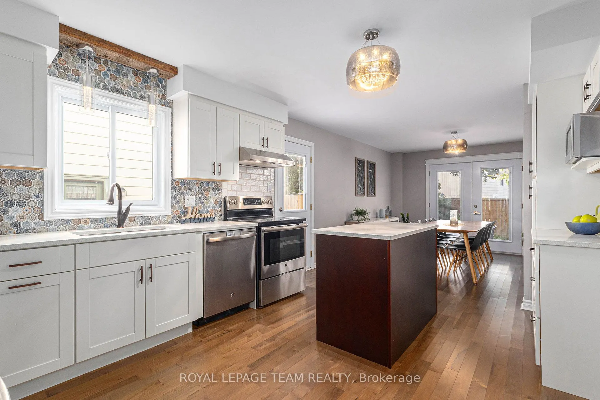 119 Huntsman Crescent