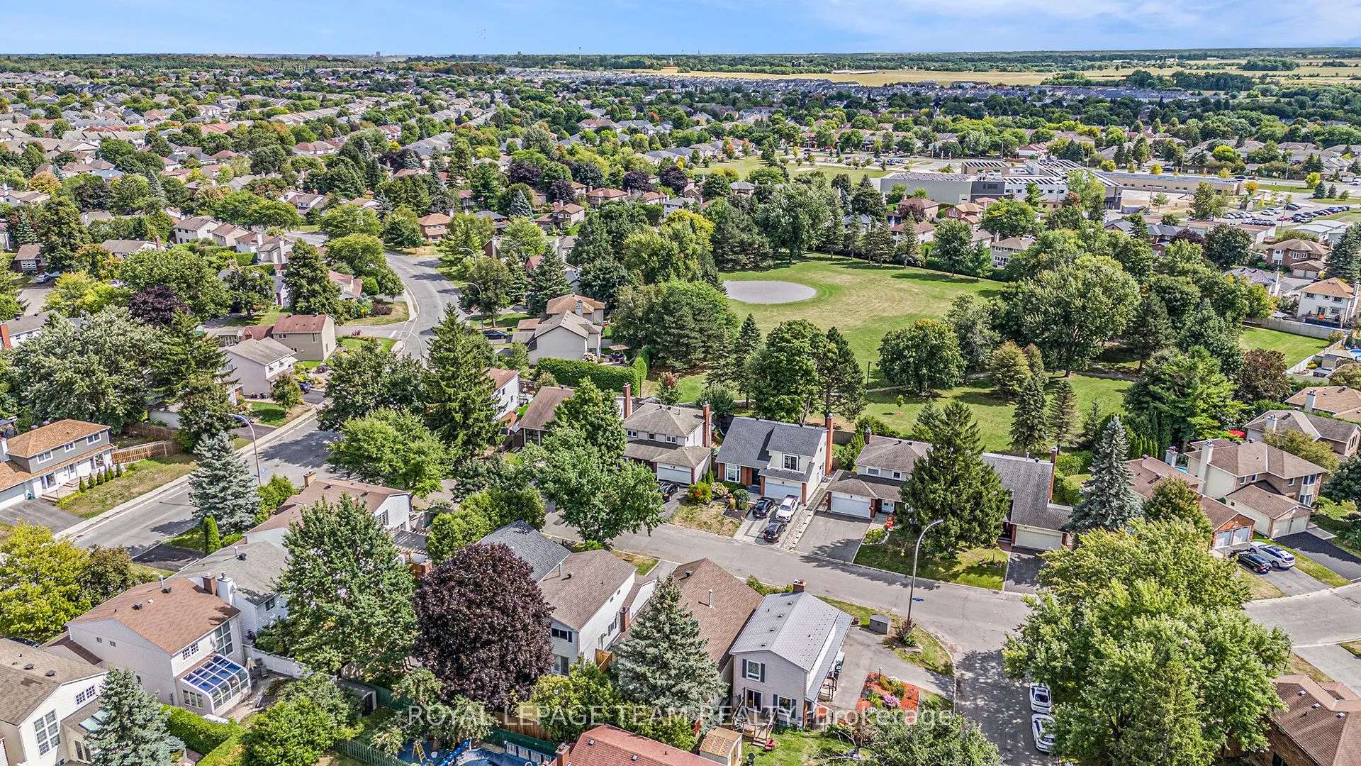 119 Huntsman Crescent